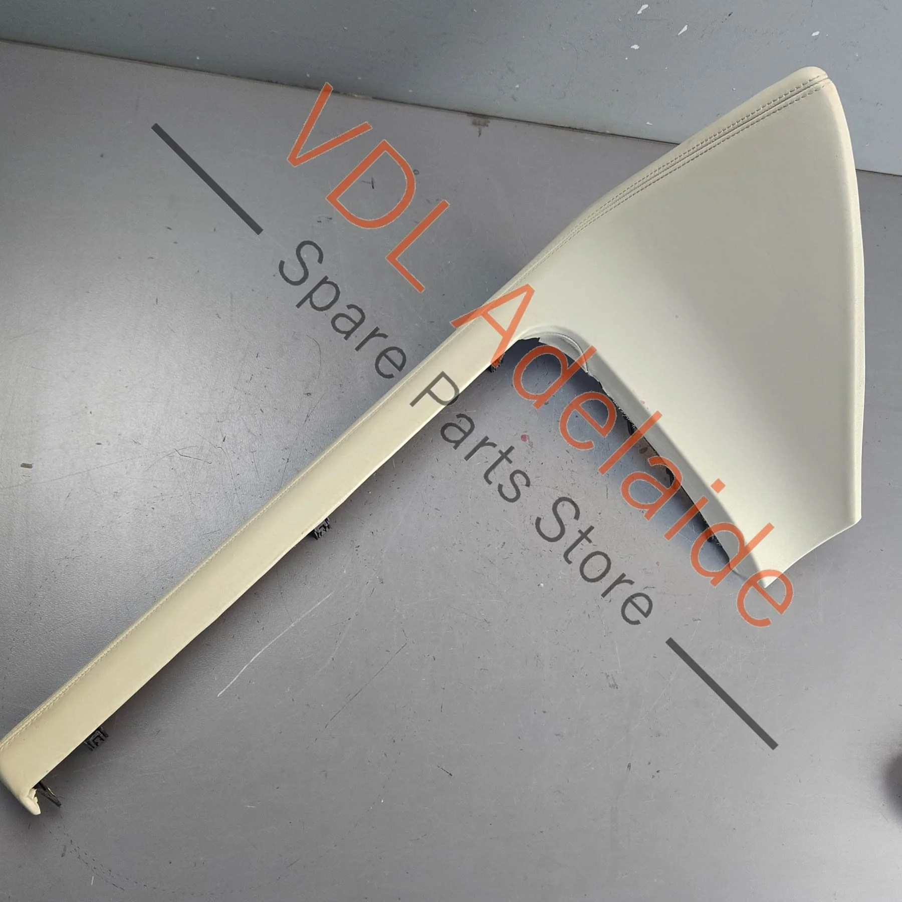 Bentley Bentayga Left Side Lower Glovebox Dashboard Trim Linen Leather 36C868109