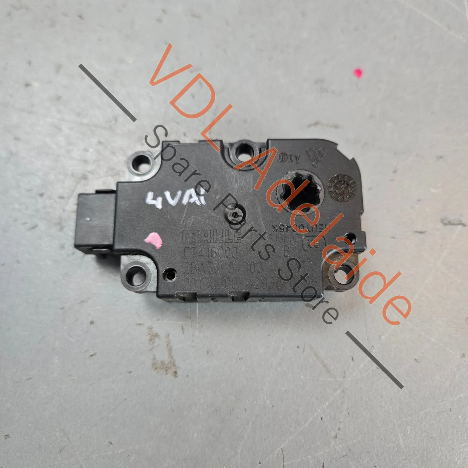 VW Audi Bentley Air Conditioning Vent Flap Motor ZBAT0084D03 Mahle ET416003