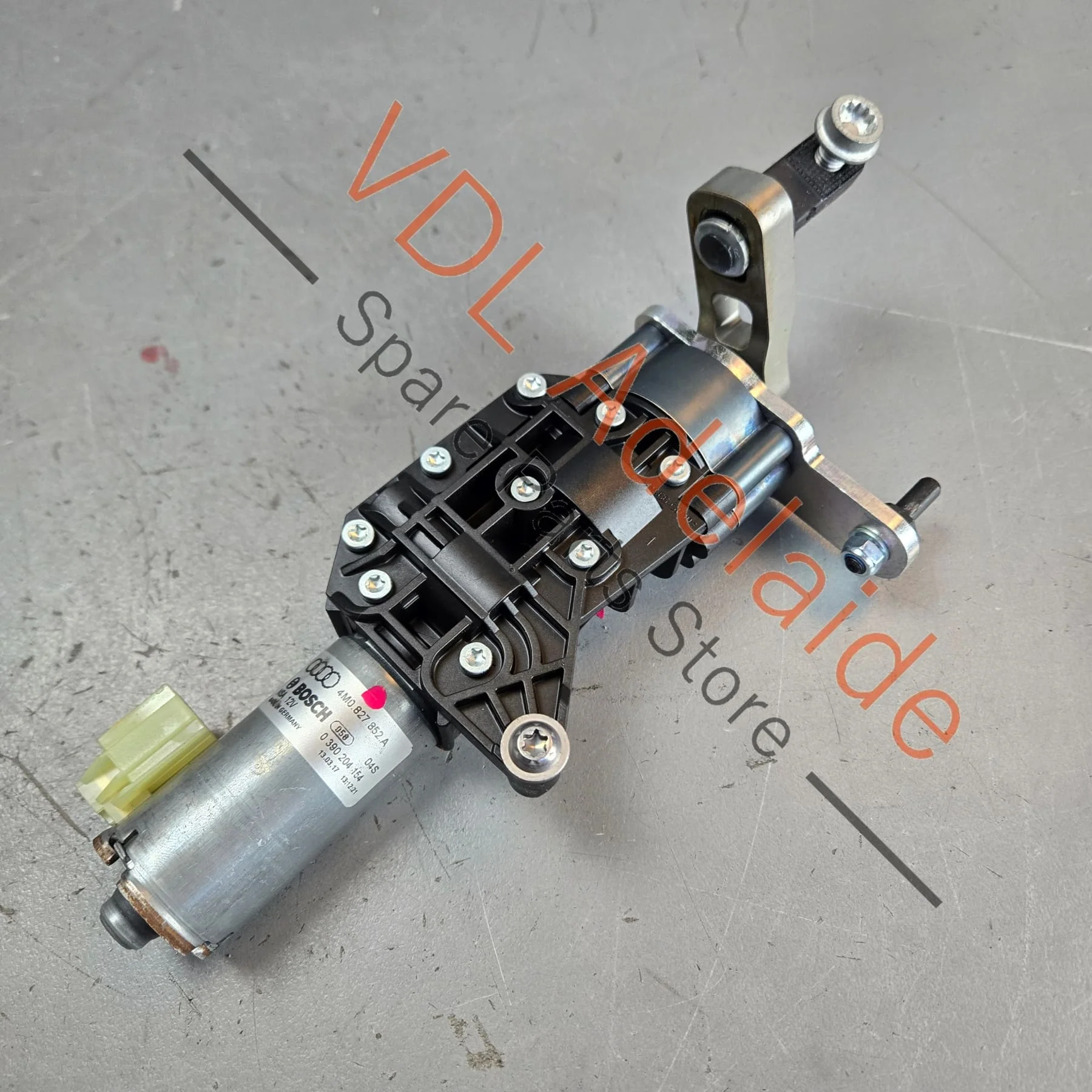 Audi Q7 Bentley Bentayga Electric Tailgate Boot Lift Motor 4M0827852A Right - Image 3
