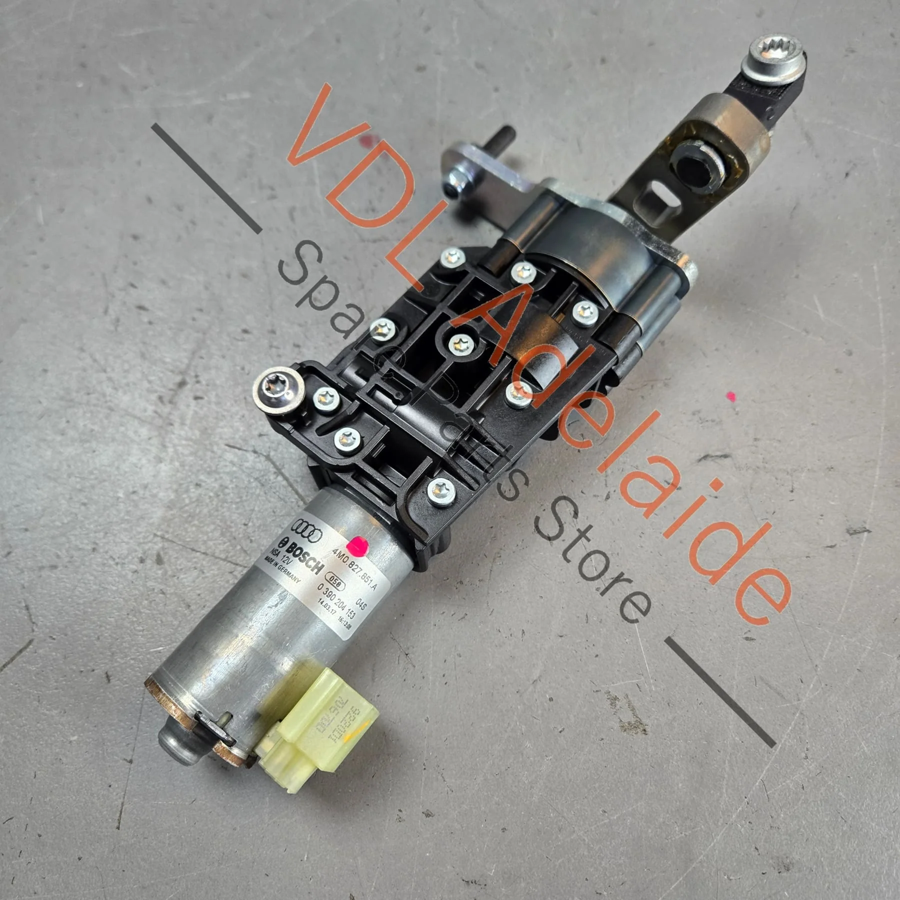 Audi Q7 Bentley Bentayga Electric Tailgate Boot Lift Motor 4M0827851A Left