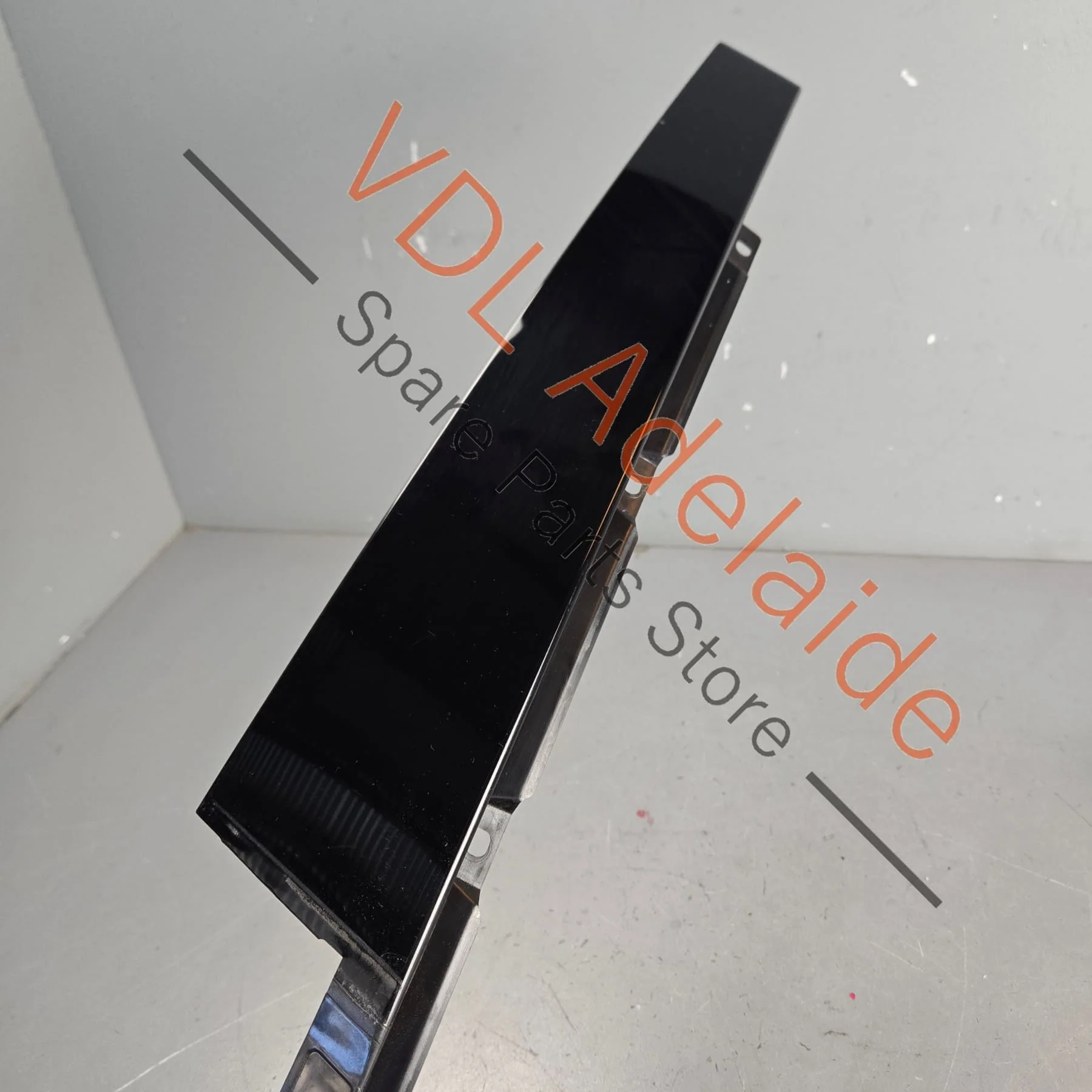 Bentley Bentayga Exterior B Pillar Trim Gloss Black 36A837902 Front Right - Image 2