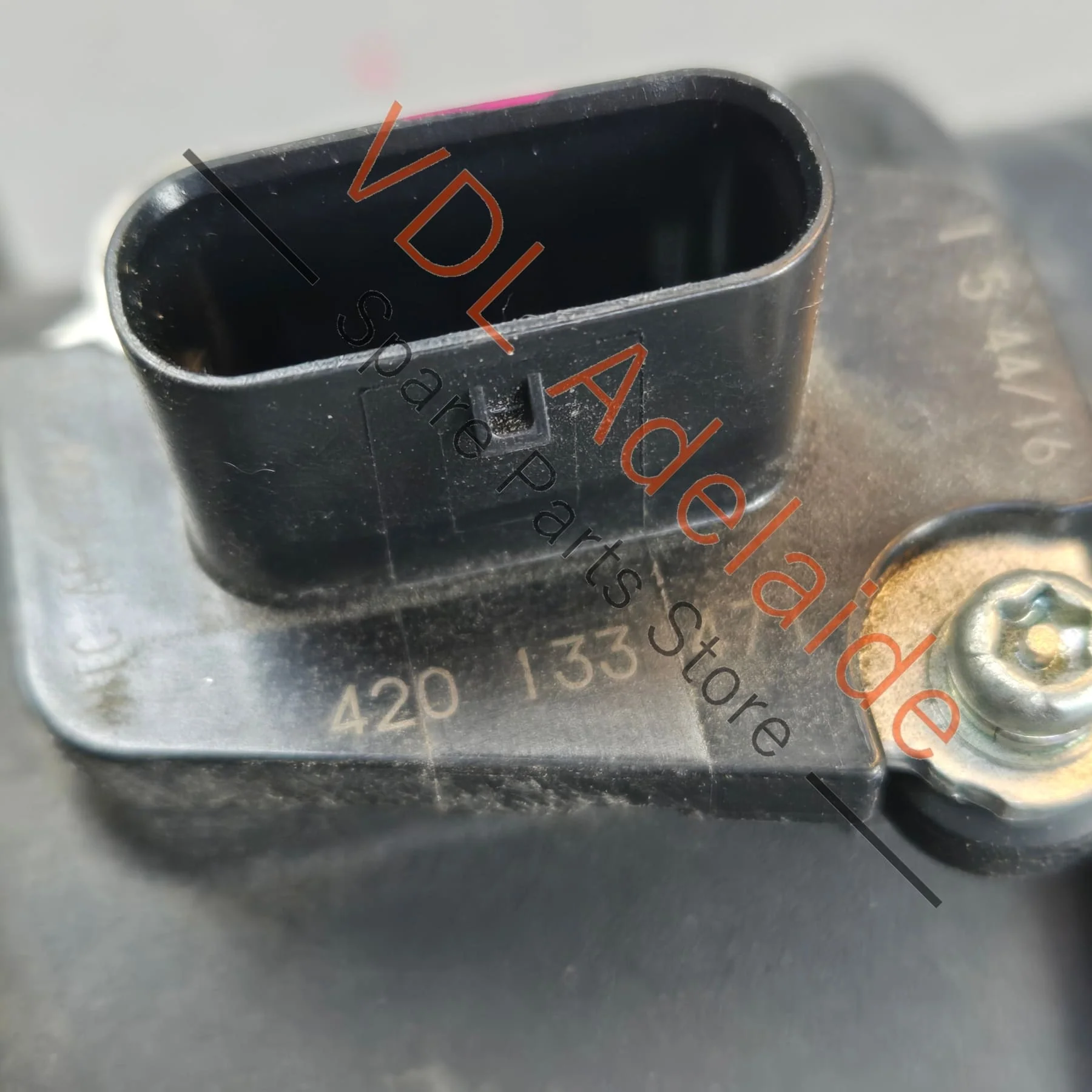 Audi SQ7 Bentley Bentayga Air Mass Meter 059906461Q 420133471 - Image 5