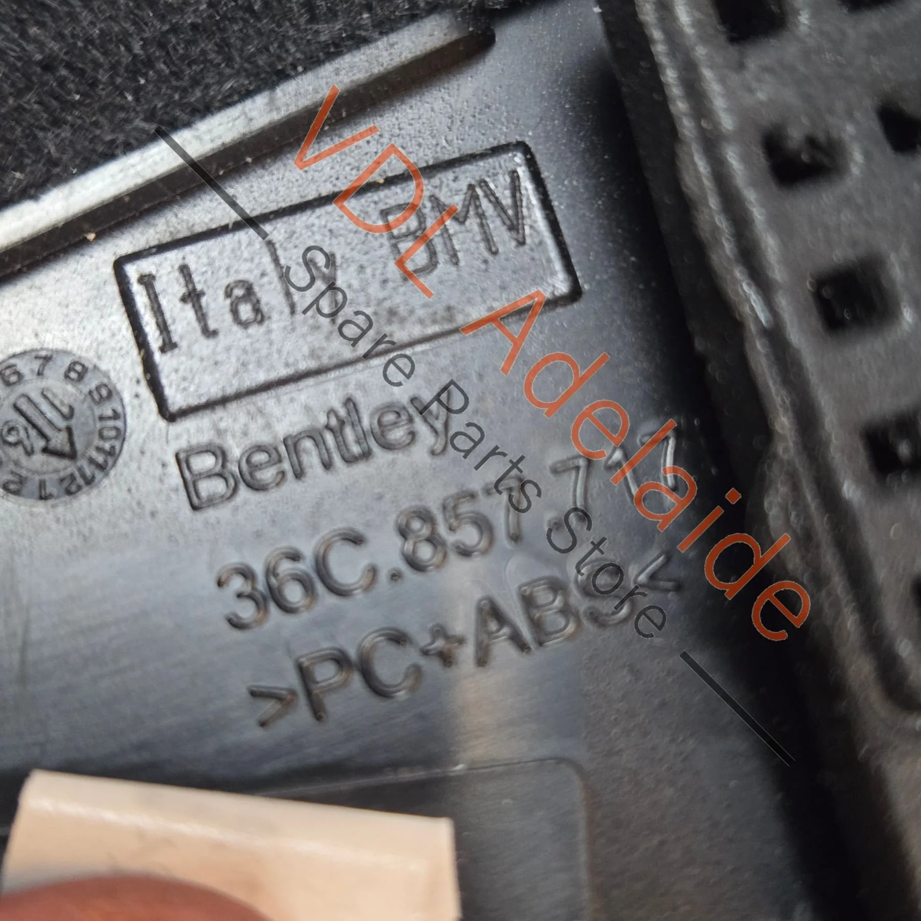 Bentley Bentayga Dash Top Trim for HUD Heads Up Display 36C857161B - Image 6