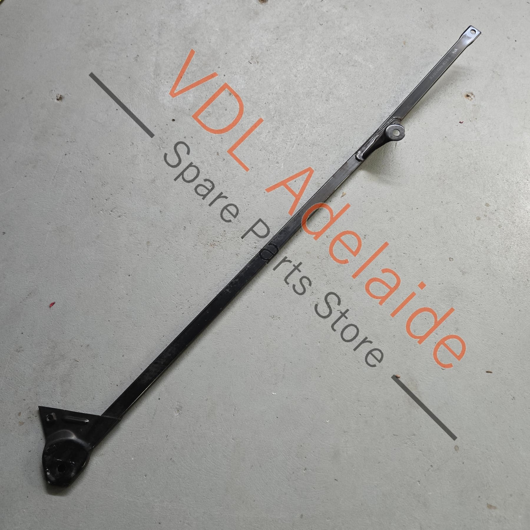 Bentley Bentayga Audi Q7 Rear Suspension Brace Right 4M0803228
