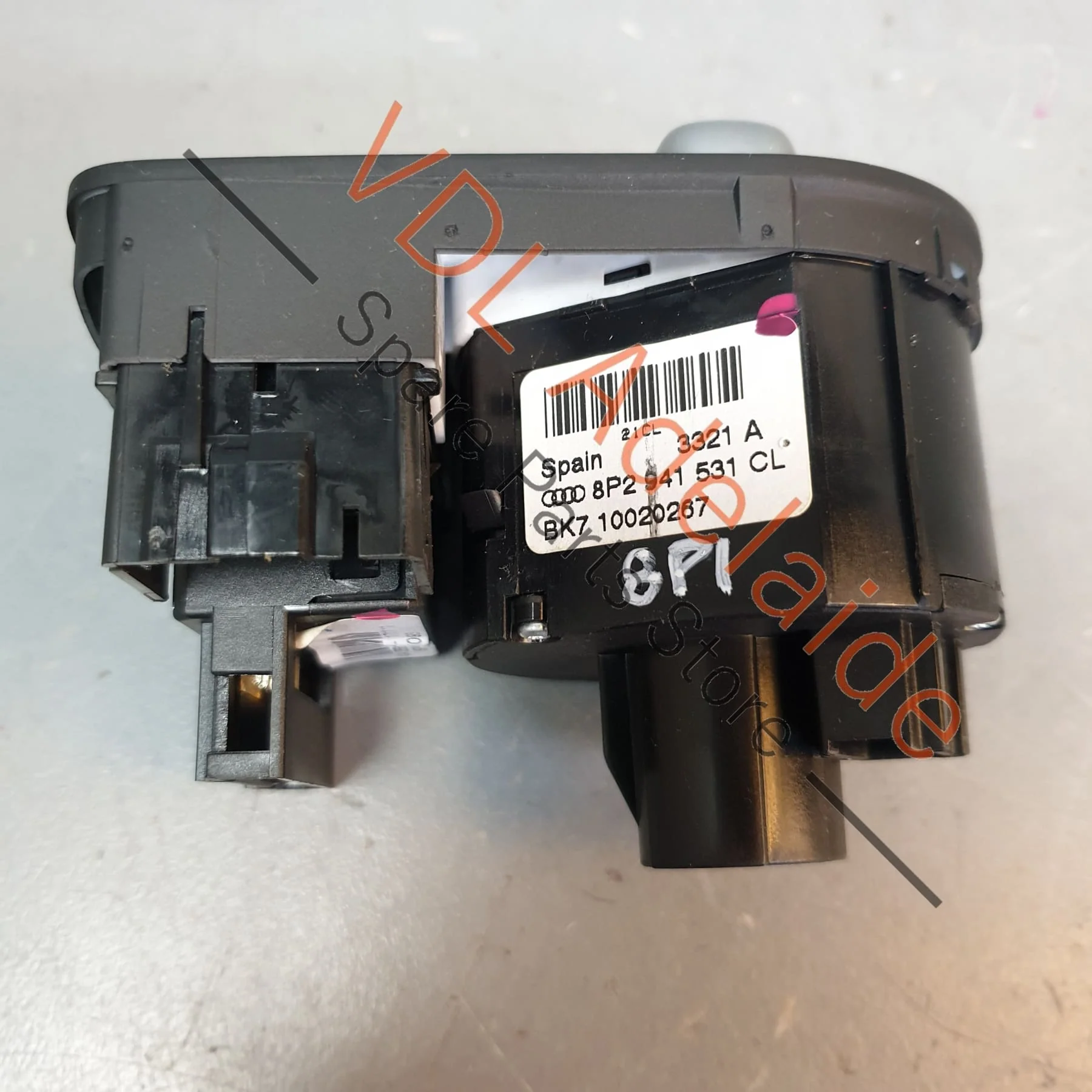 Audi S3 8P Switch for Headlights 8P2941531CL 5PR - Image 4