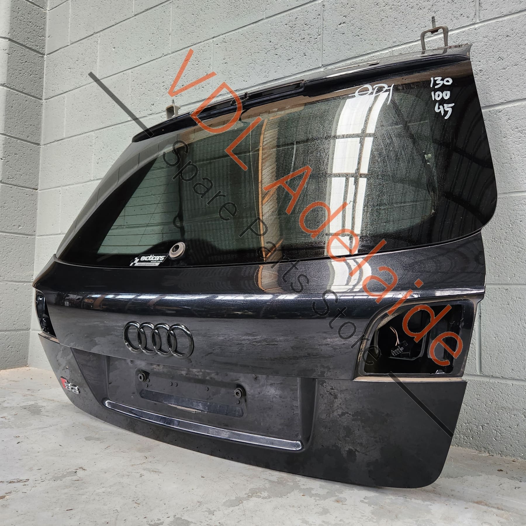 Audi A3 S3 8P Rear Hatch Boot Trunk Lid Panel 8P4827023K - Image 10