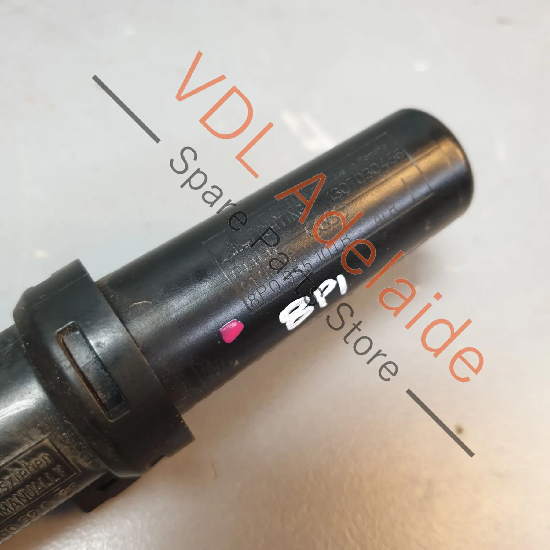 Audi S3 8P Headlight Washer Nozzle Jet 8P0955101B - Image 5