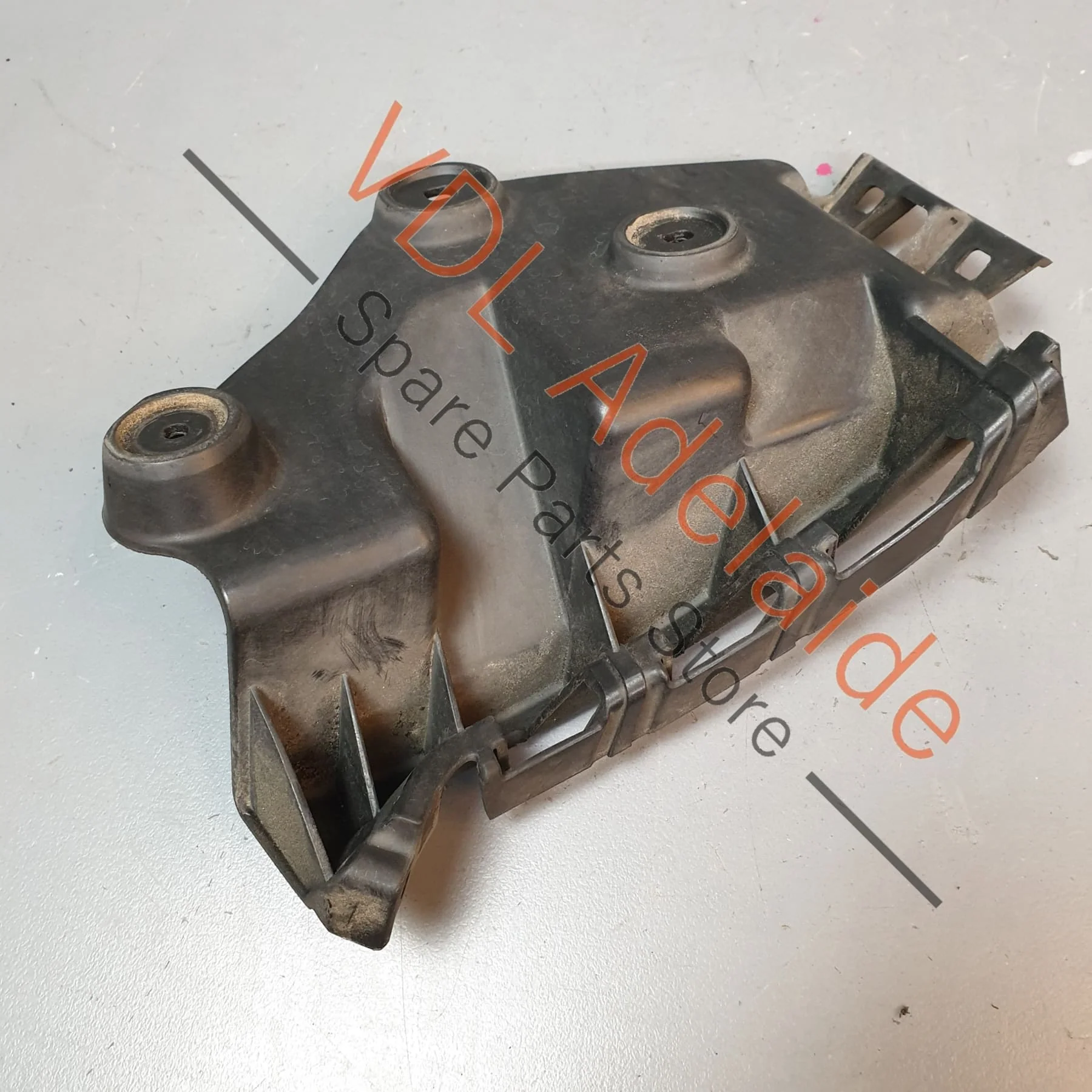 Audi A3 S3 8P Rear Bumper Guide Bracket Right  8P4807394A - Image 5