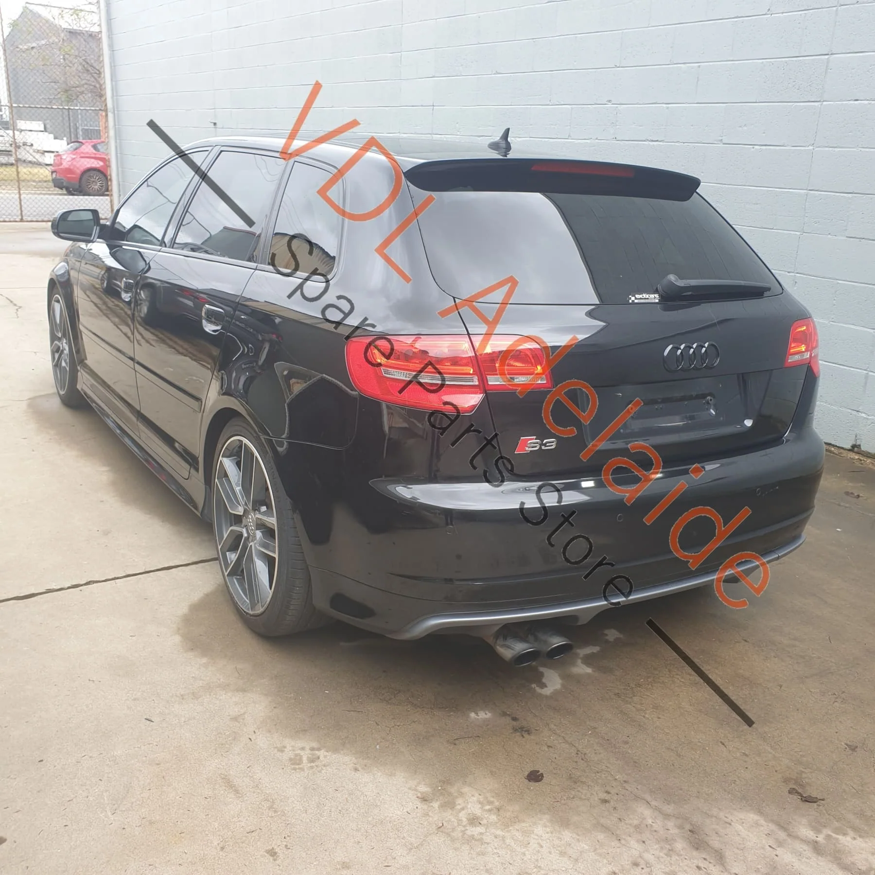 Audi A3 S3 8P Windscreen Wiper Motor & Linkages 8P2955023L - Image 4