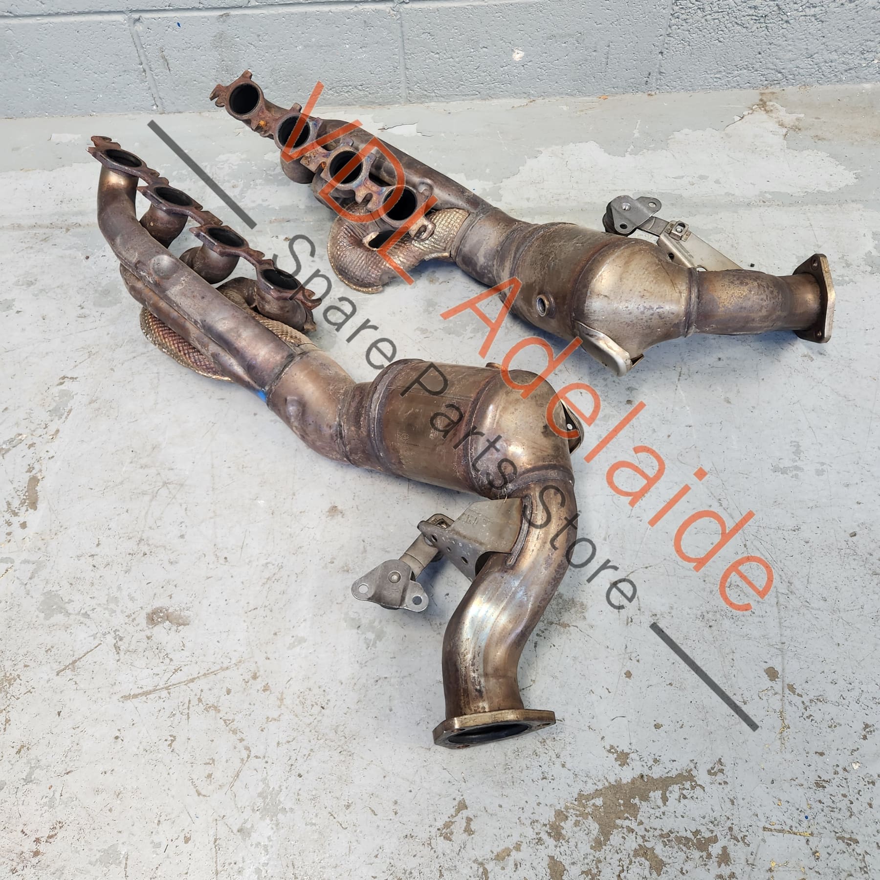 Audi RS5 Pair of Exhaust Manifolds 8T0253019EX 8T0253020EX