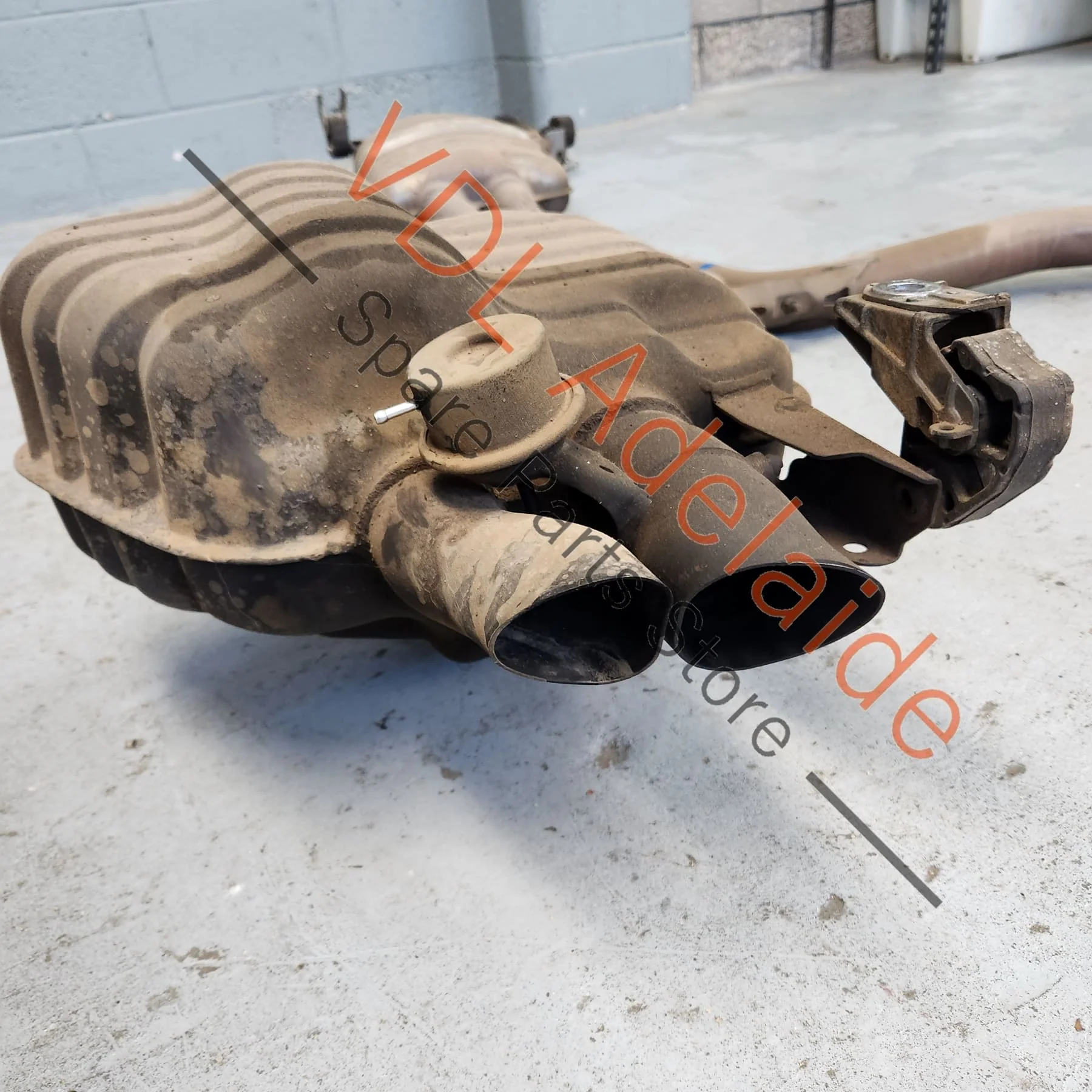Audi RS5 Exhaust System with Mufflers and Silencer - Image 4
