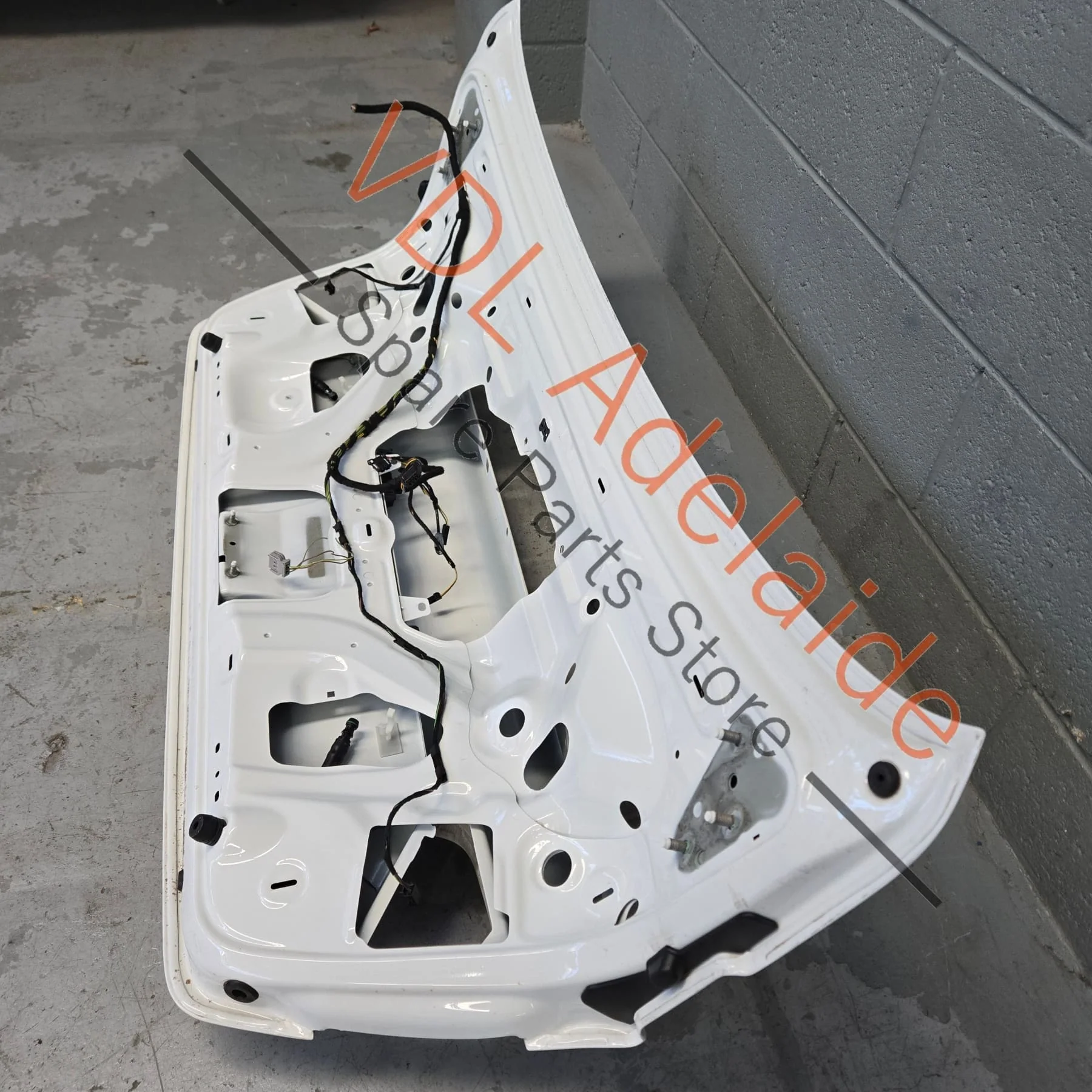 Audi RS5 Boot Trunk Panel Lid 8T0827023AR - Image 11