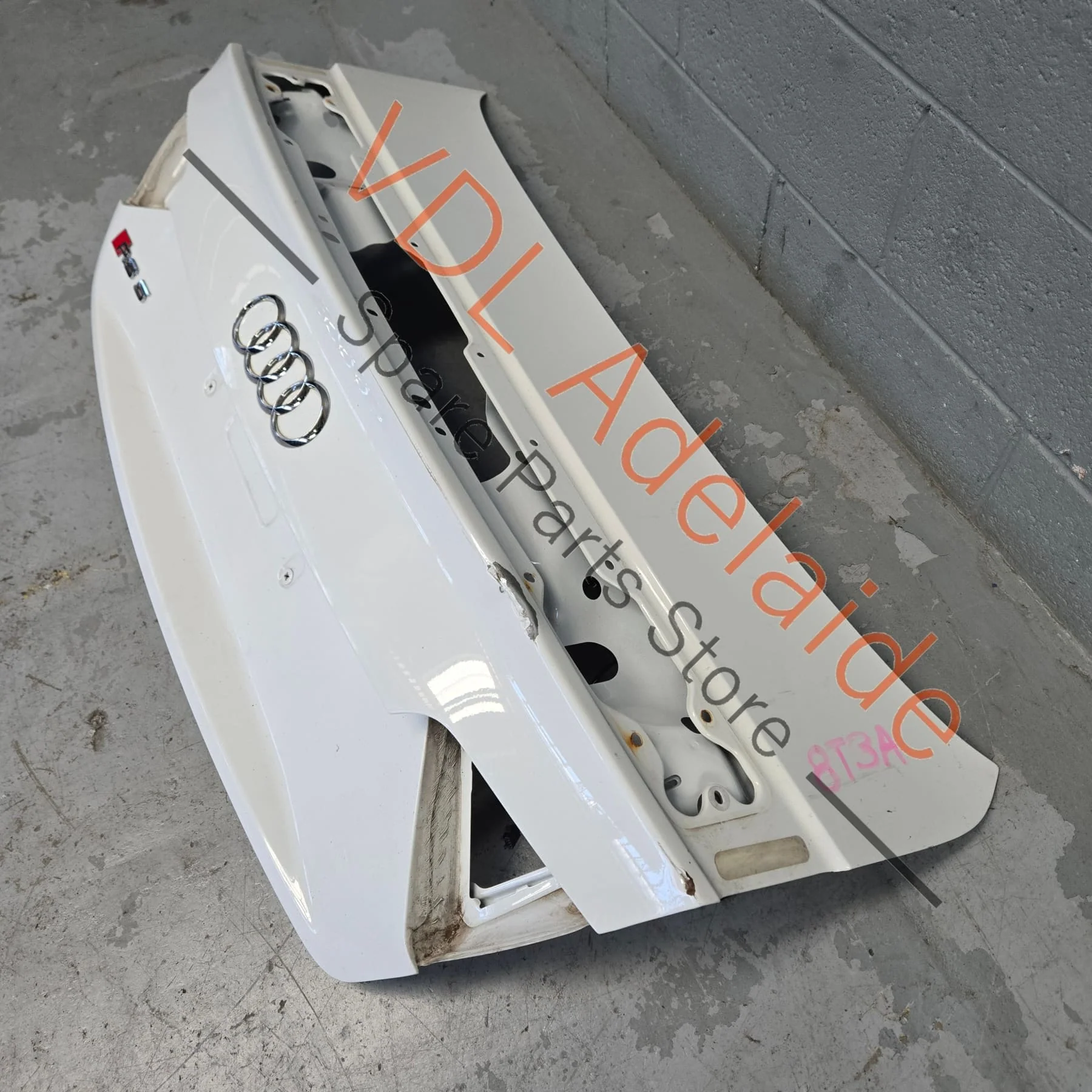 Audi RS5 Boot Trunk Panel Lid 8T0827023AR - Image 3