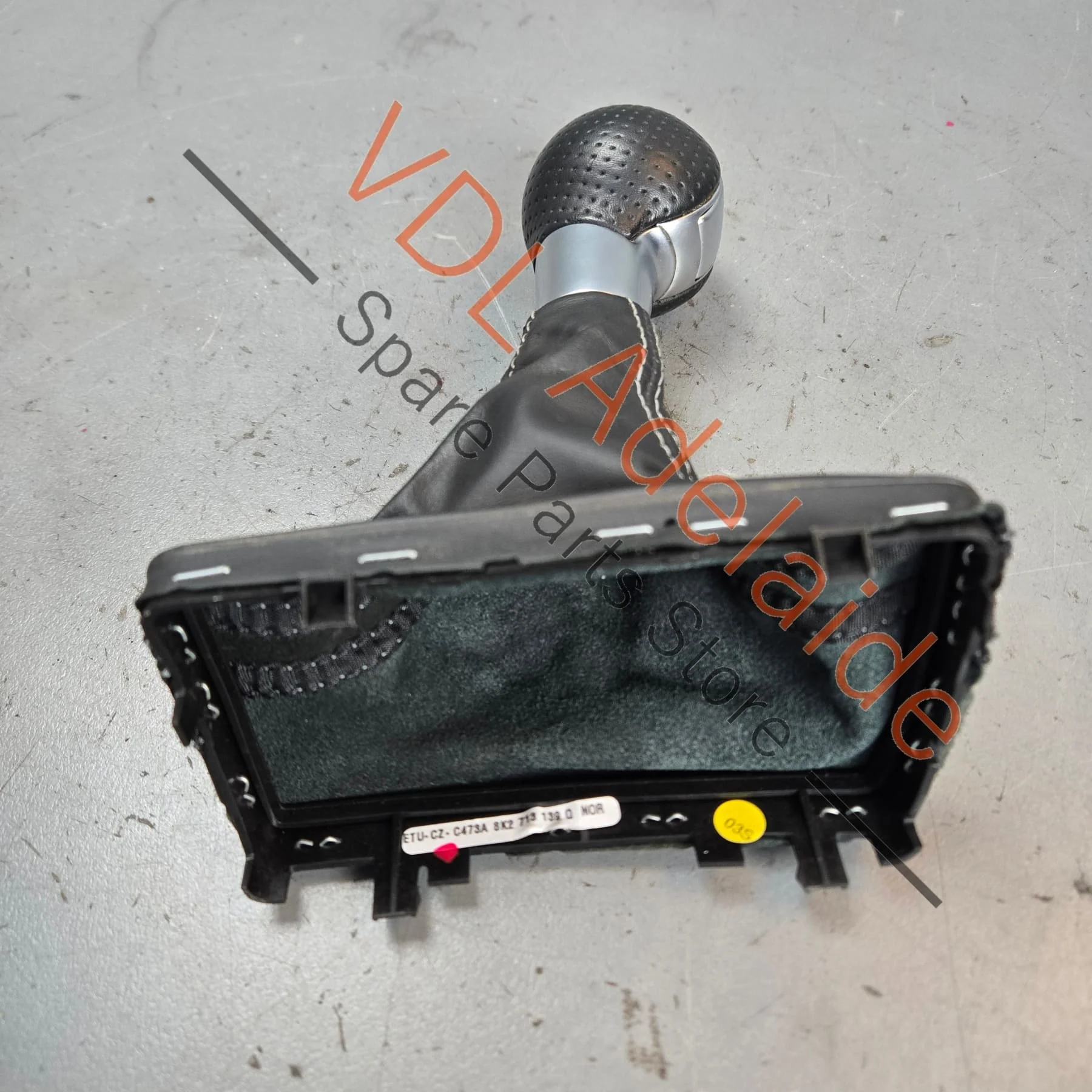Audi RS4 RS5 Gear Shifter Knob Handle 8K2713139Q NOR - Image 5