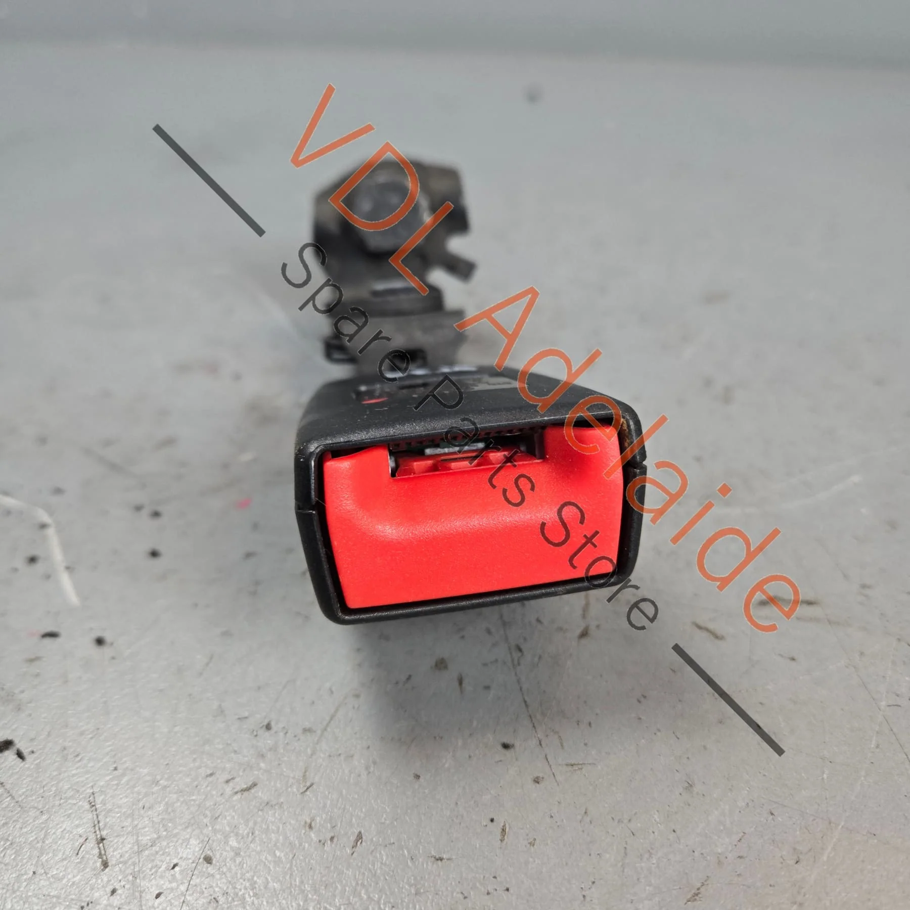 Audi A5 A4 Rear Seatbelt Catch Clip Latch 8T0857739H