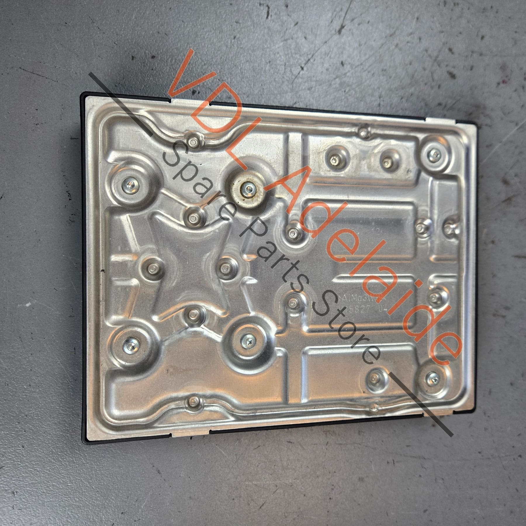Audi RS5 Central Control Unit Onboard Supply Convenience Module 8K0907063DJ 8K0907063DL - Image 3