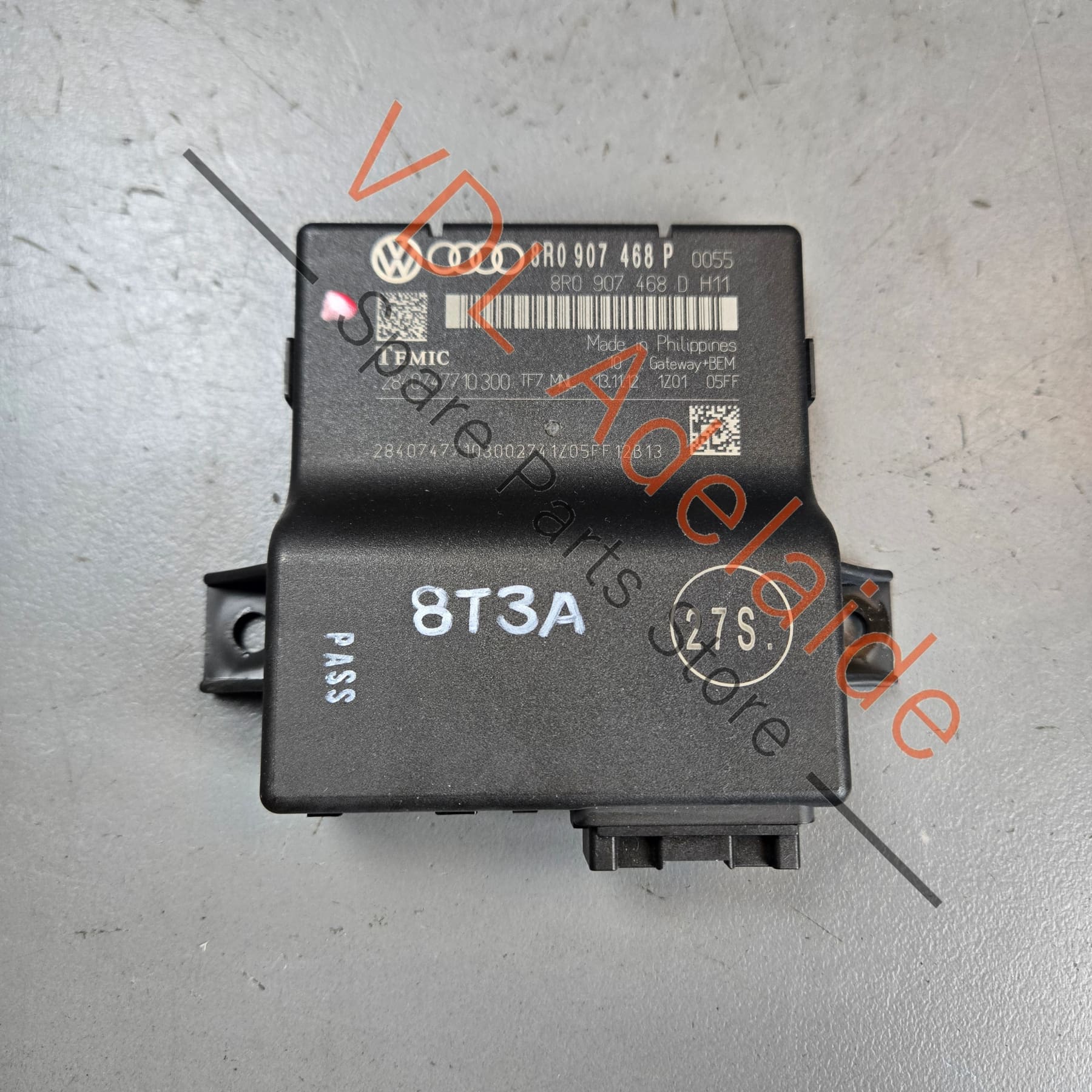 Audi A5 S5 RS5 Diagnosis Interface for Data Bus Gateway Module 8R0907468P