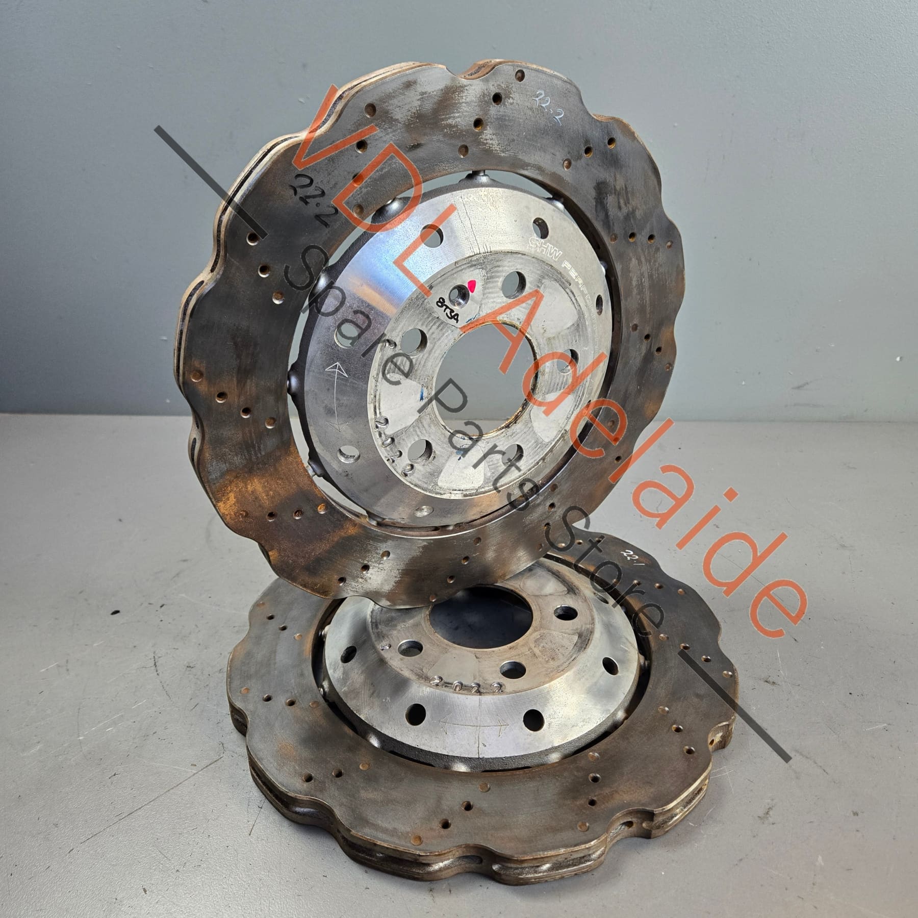 Audi R8 RS4 RS5 Rear Brake Disc Rotors Pair with Hats 8T0615601A 330 x 22 ARX48221 Wavey
