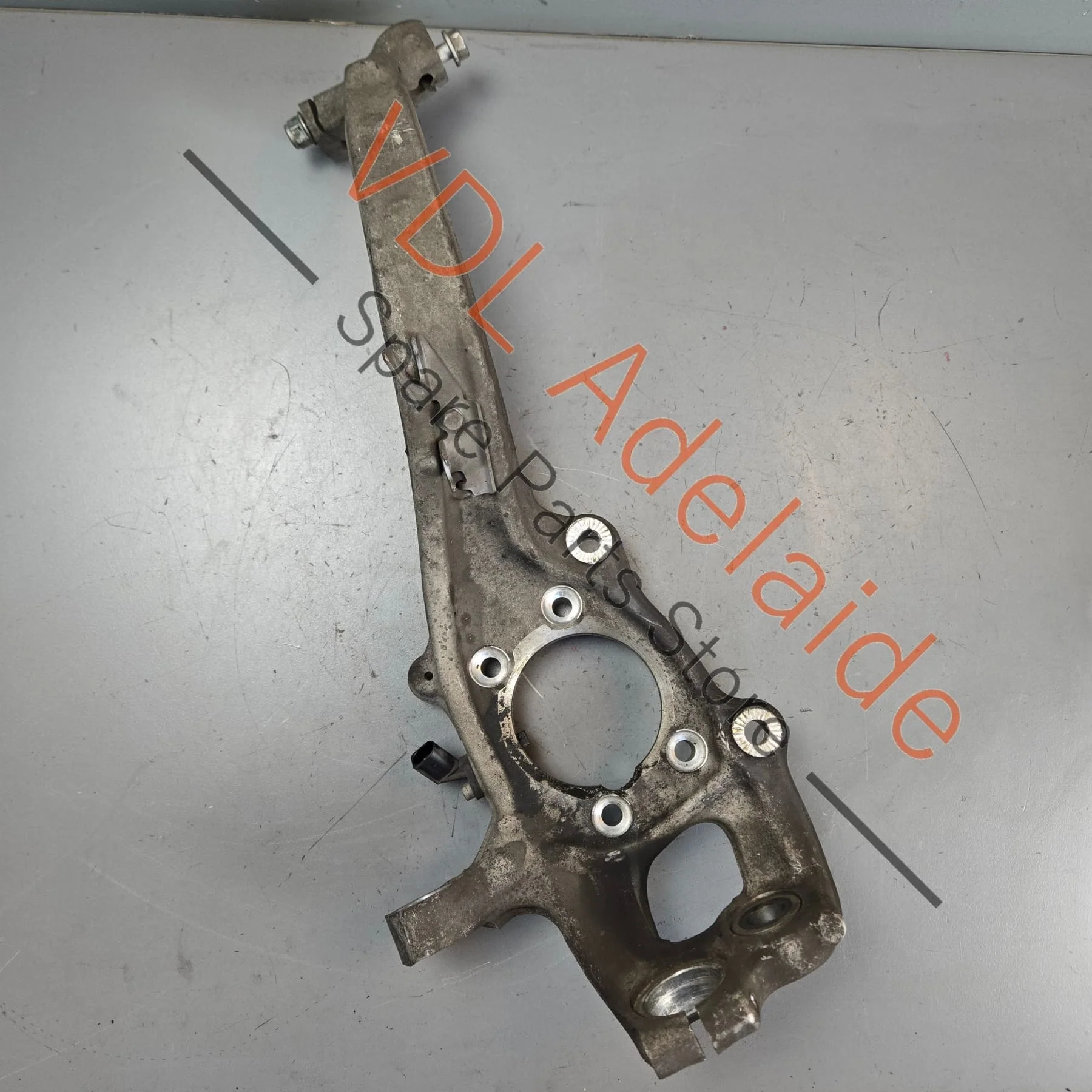 Audi RS5 Front Right Wheel Bearing Housing Hub Knuckle 4G0407254B