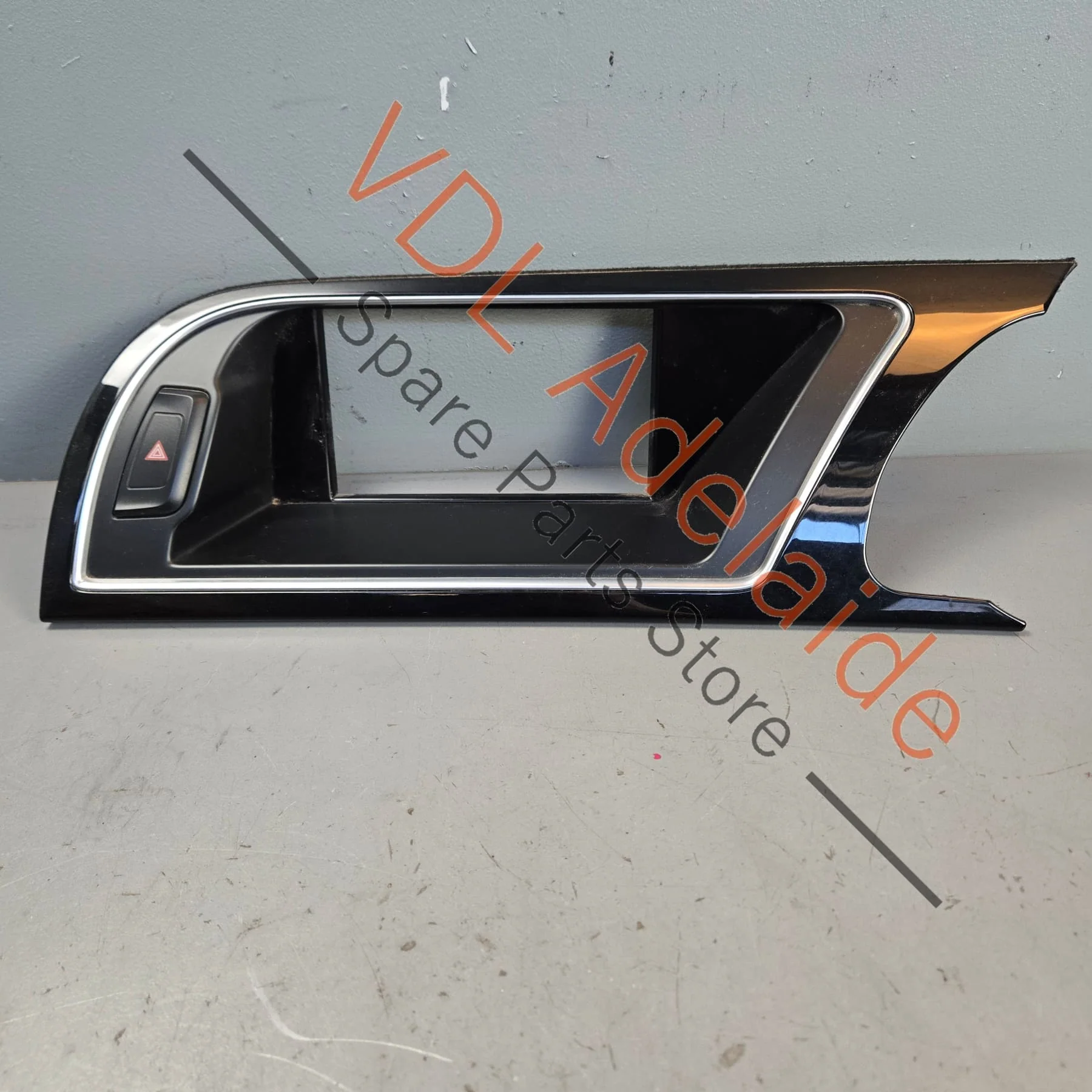 Audi A5 S5 RS5 Centre Dashboard Trim Gloss Black 8T2857185AE V58