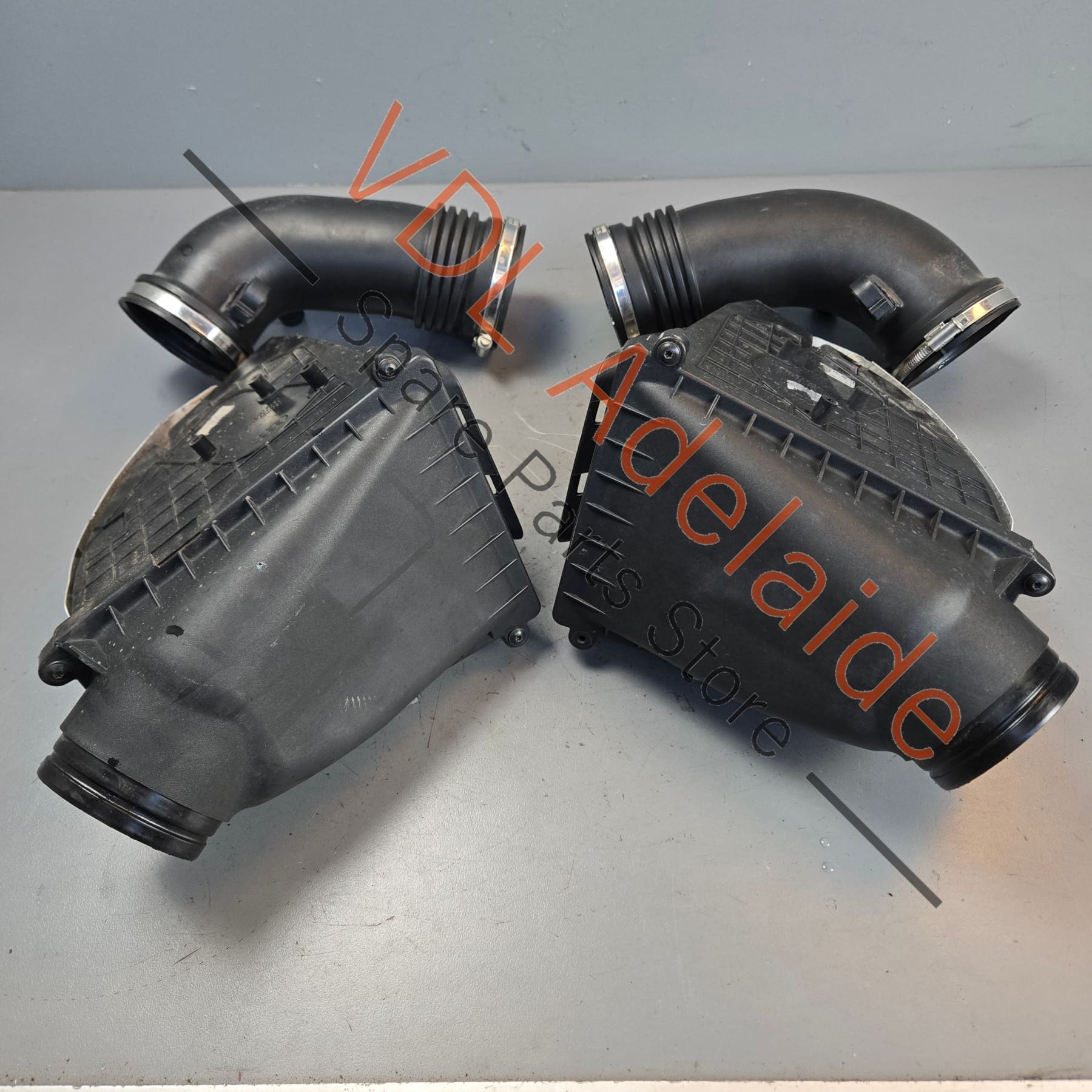 Audi RS5 Factory Stock Air Filter Box Assembly 8T0133835B 8T0133844A 8T0129600 8T0129599