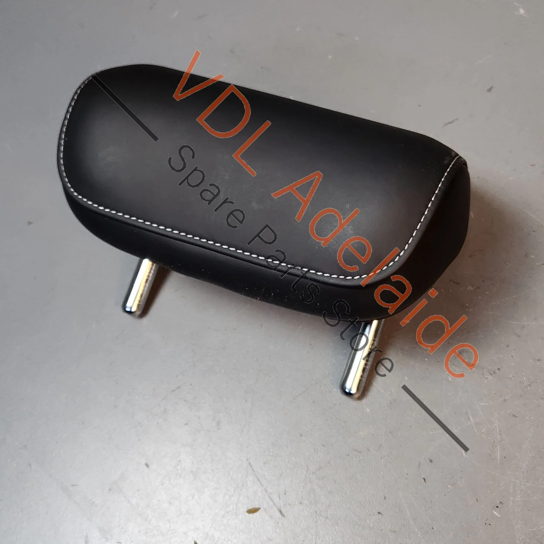 Audi RS3 8V Rear Middle Centre Head Rest Leather Soul Black Cliff Grey 8V0885975C WJC