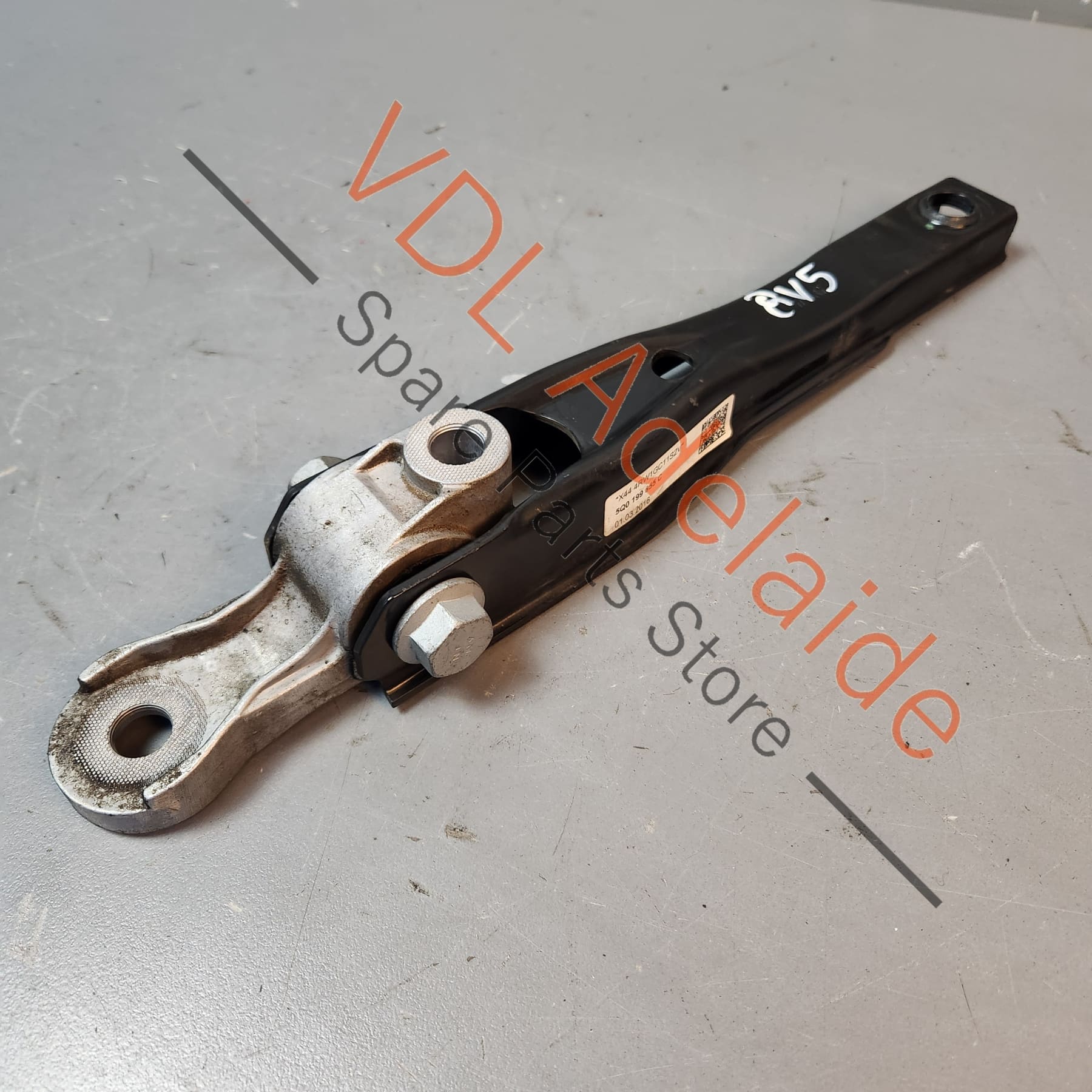 Audi RS3 TTRS Dogbone Engine Mount Pendulum Support 5Q0199855C - Image 4
