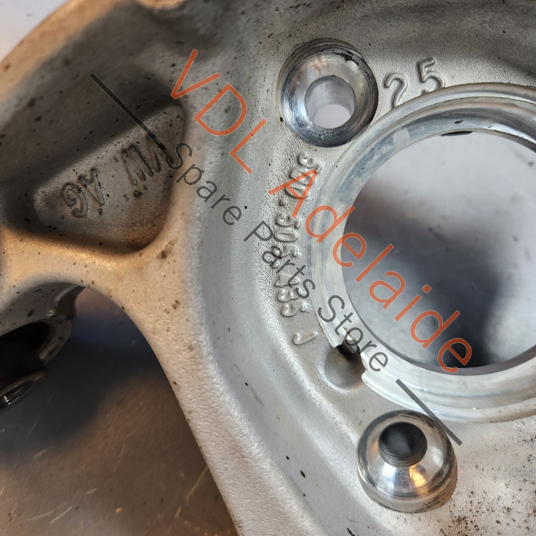 Audi A3 S3 RS3 Rear Left Wheel Bearing Housing Hub Knuckle 5Q0505435J - Image 3