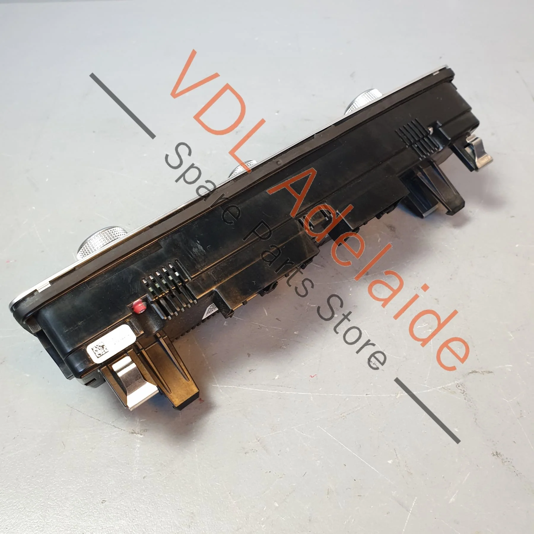 Audi RS3 8V Control Display Panel Switch
for Air Conditioning AC 8V0820043D - Image 3