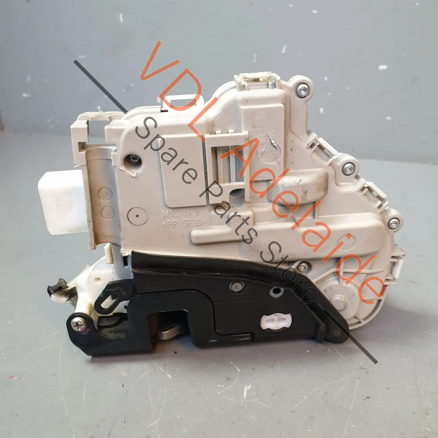 Audi RS3 S3 A3 8V Front Right Driver Door Lock Mechanism RHD 8X2837016B - Image 4