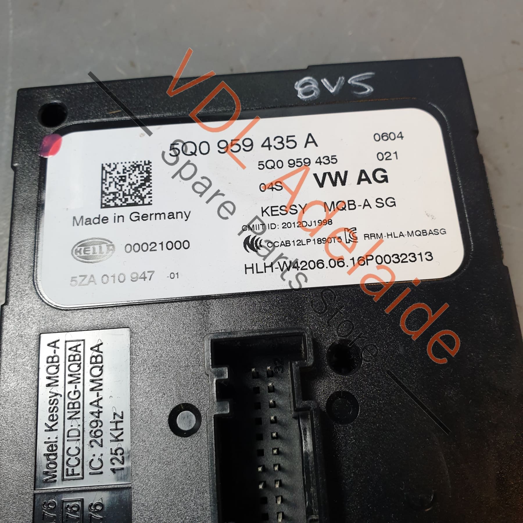 Audi RS3 8V KESSY Access Start Control Module 5Q0959435A - Image 4