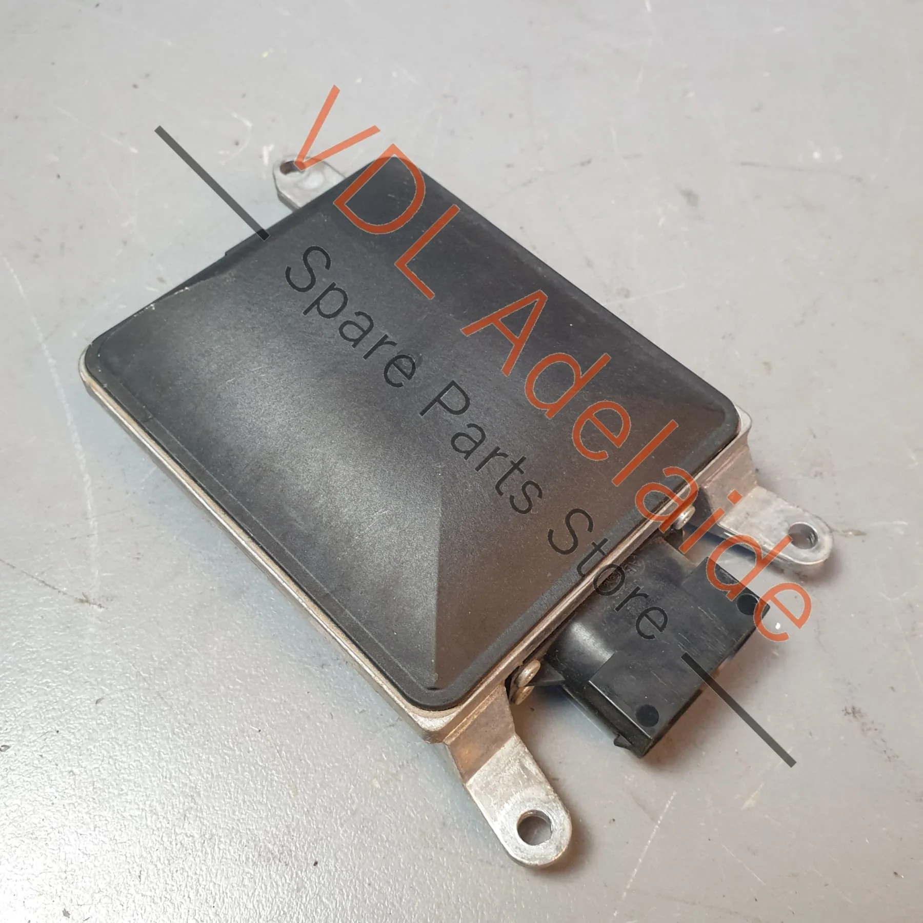 Audi RS3 S3 A3 8V Right Side Master Control Unit Lane Change Assist 5Q0907566A - Image 3