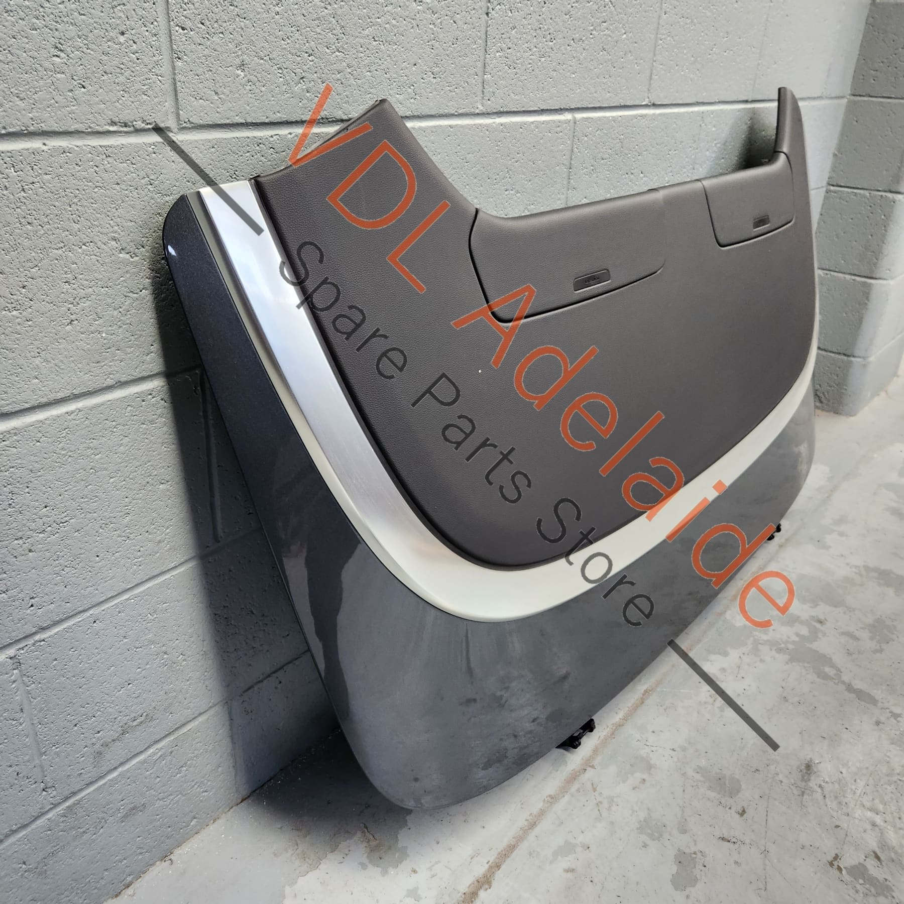 Audi A3 S3 8V 2013-2020 Cabrio Convertible Soft Top Storage Box Cover Lid Panel 8V7825302B - Image 6