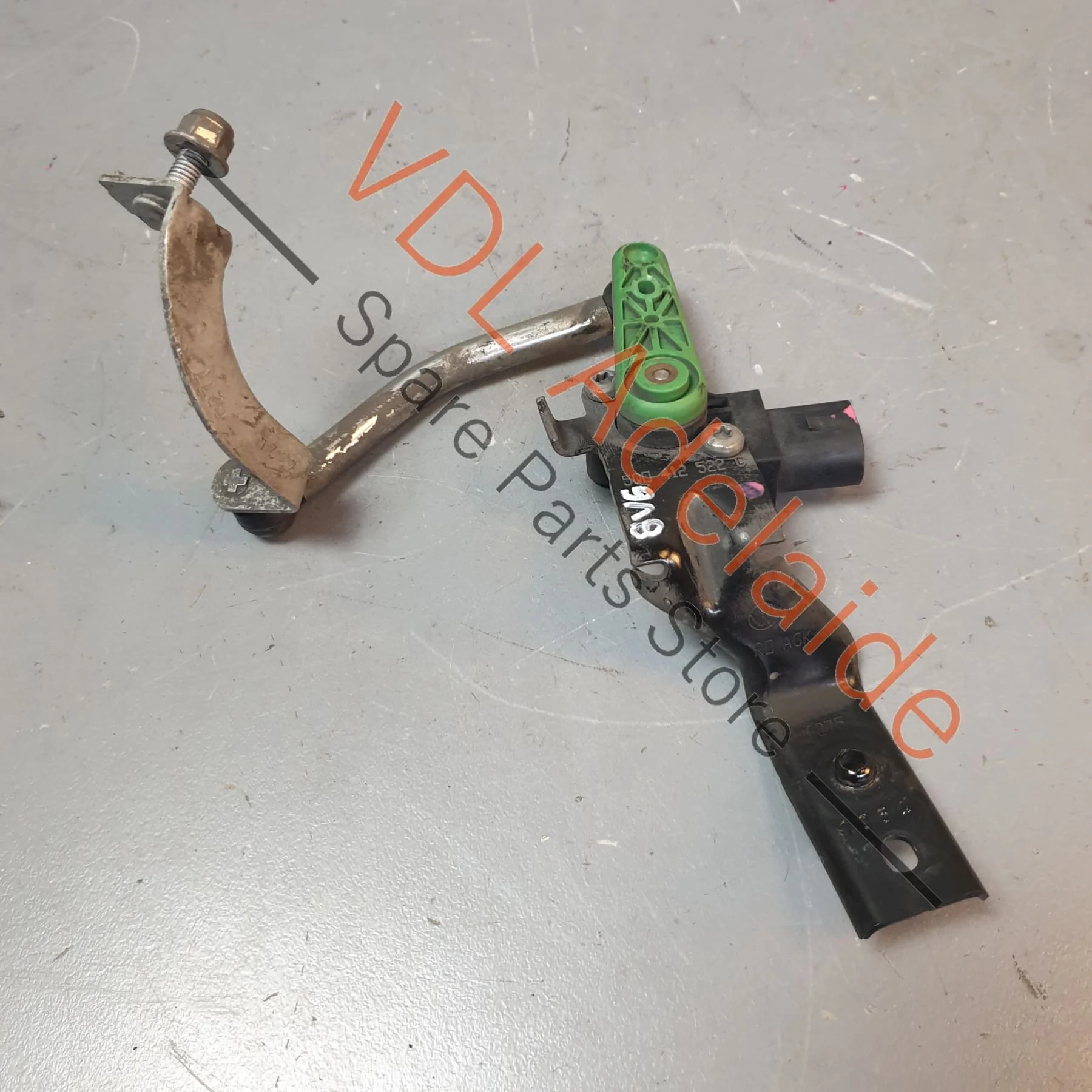 Audi A3 S3 RS3 8V Golf MK7 Front Right Suspension Level Sensor 5Q0412522C - Image 5