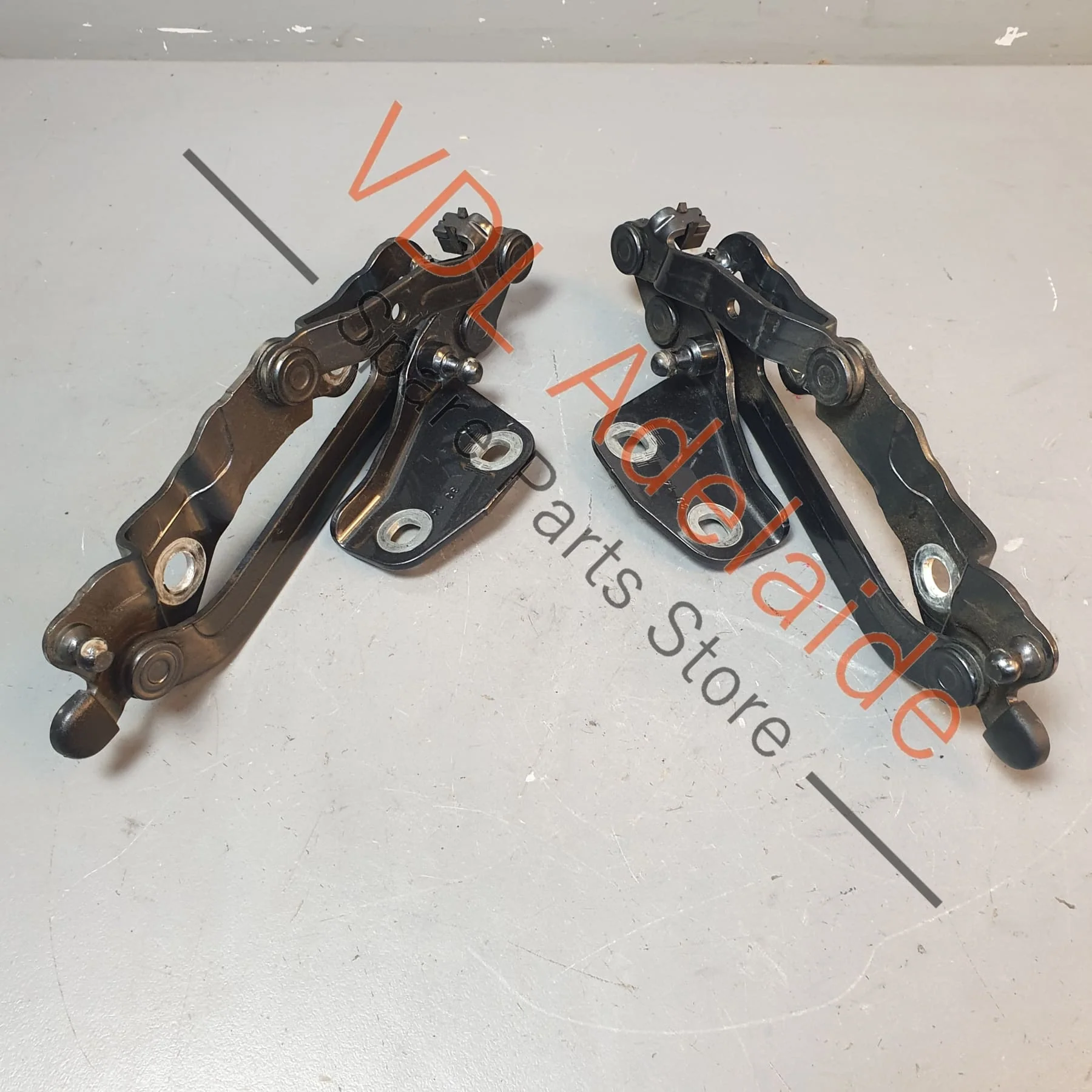 Audi A3 S3 8V Cabriolet Convertible Trunk Boot Lid Hinge Set L&R - Image 4