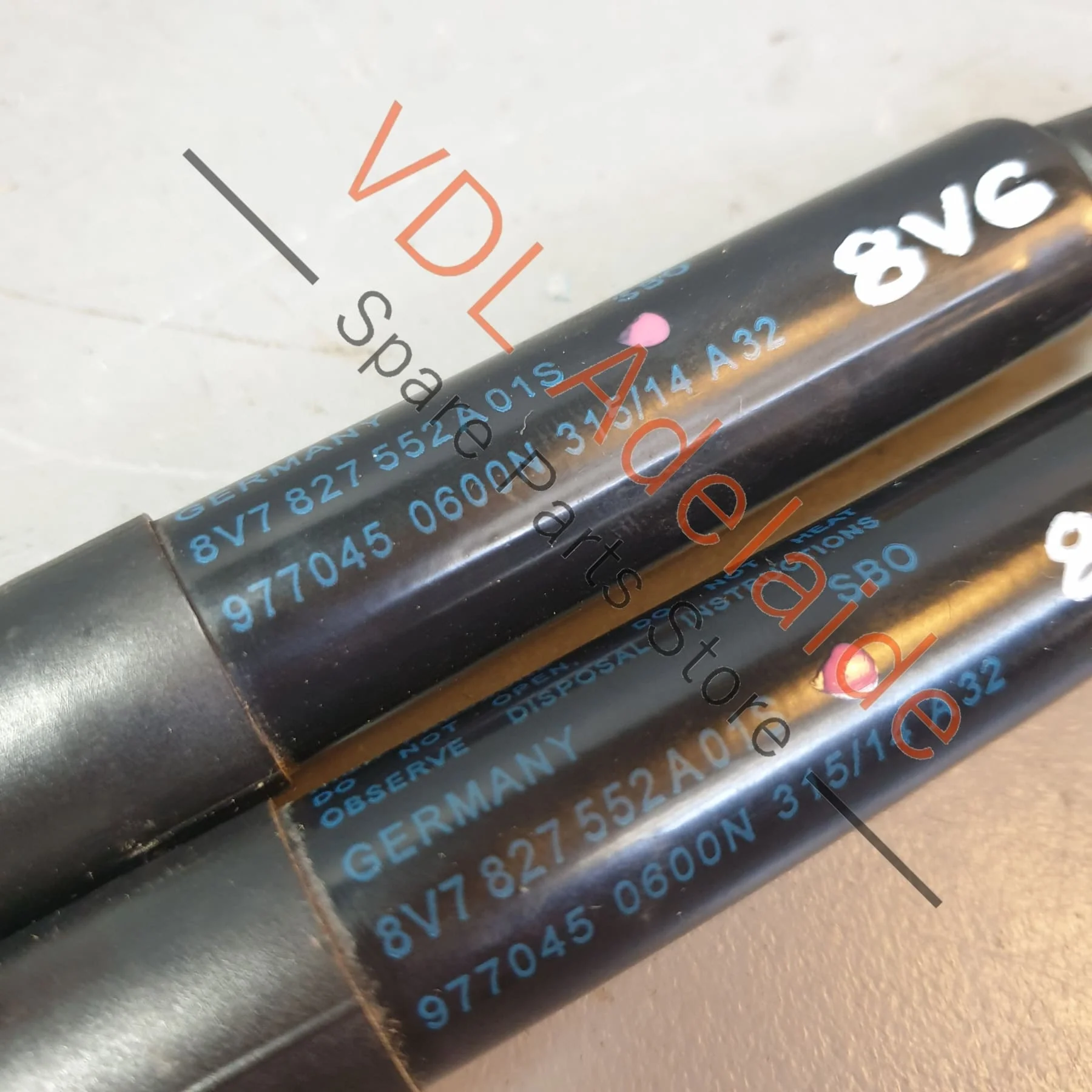 Audi A3 S3 Cabriolet Convertible Rear Boot Trunk Gas Lift Struts (Pair) 8V7827552A - Image 2