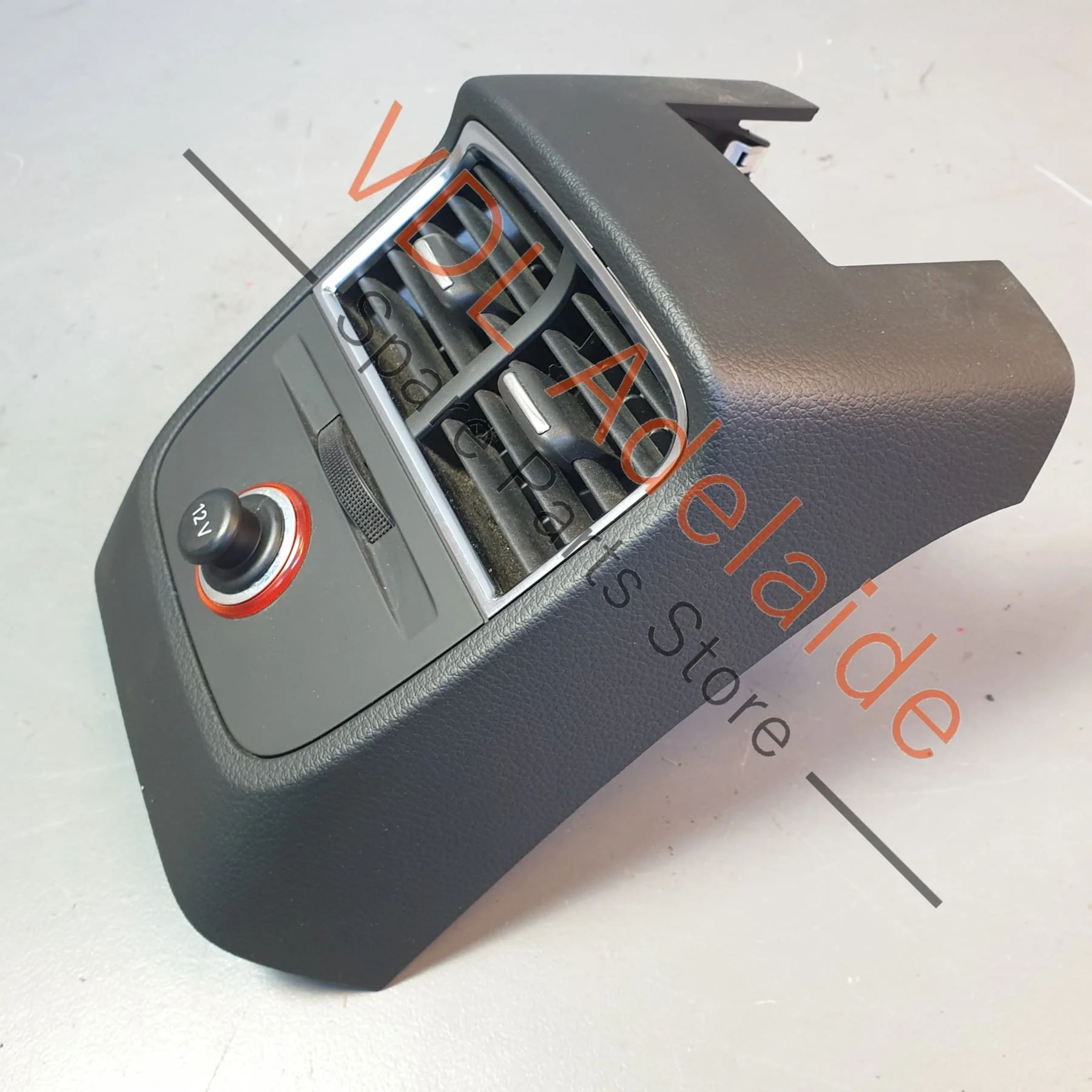 Audi A3 S3 Rear Passenger Air Vent 8V0819203 6PS - Image 4