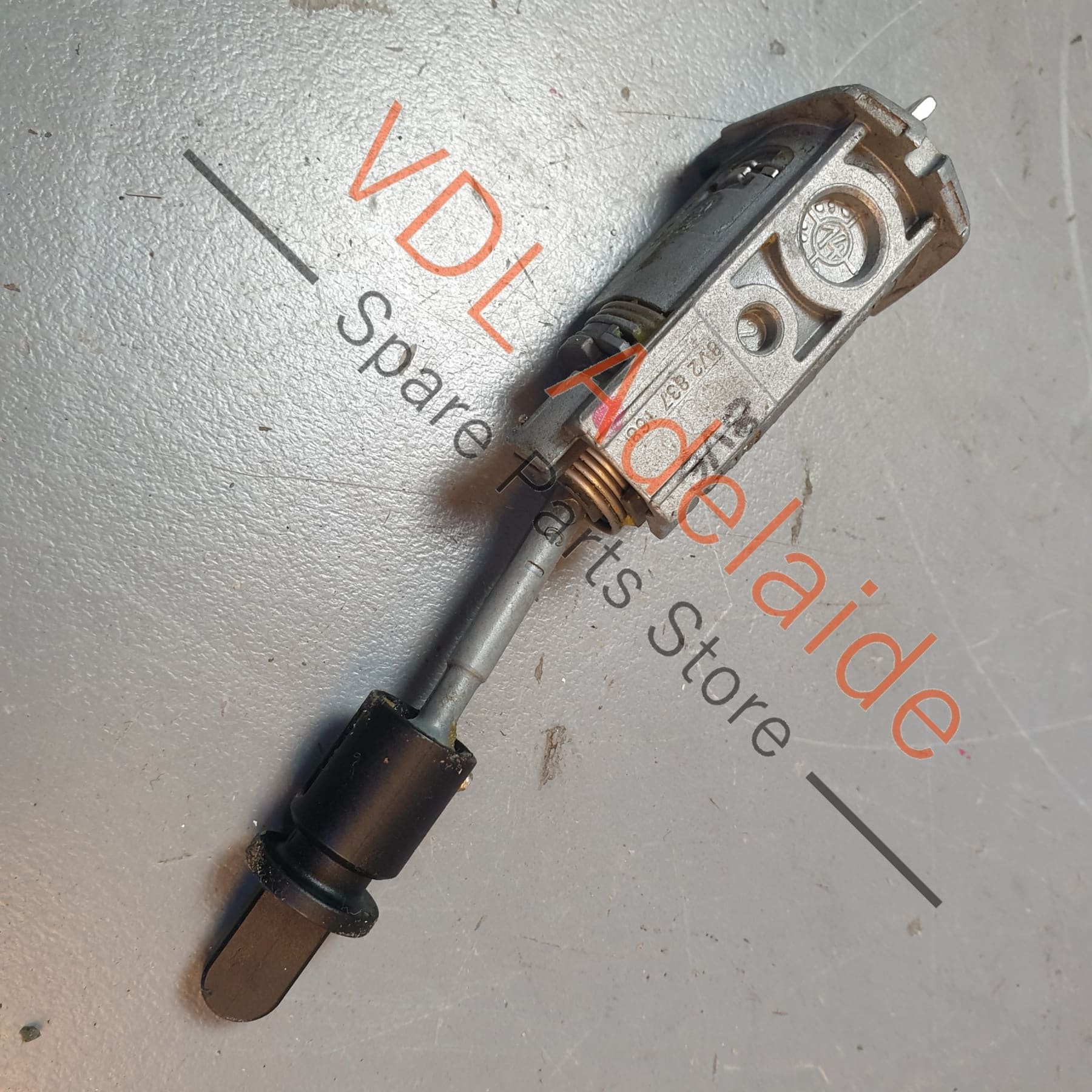 Audi A3 S3 RS3 Exterior Door Lock with Matching Blade Key 107837168CS - Image 6