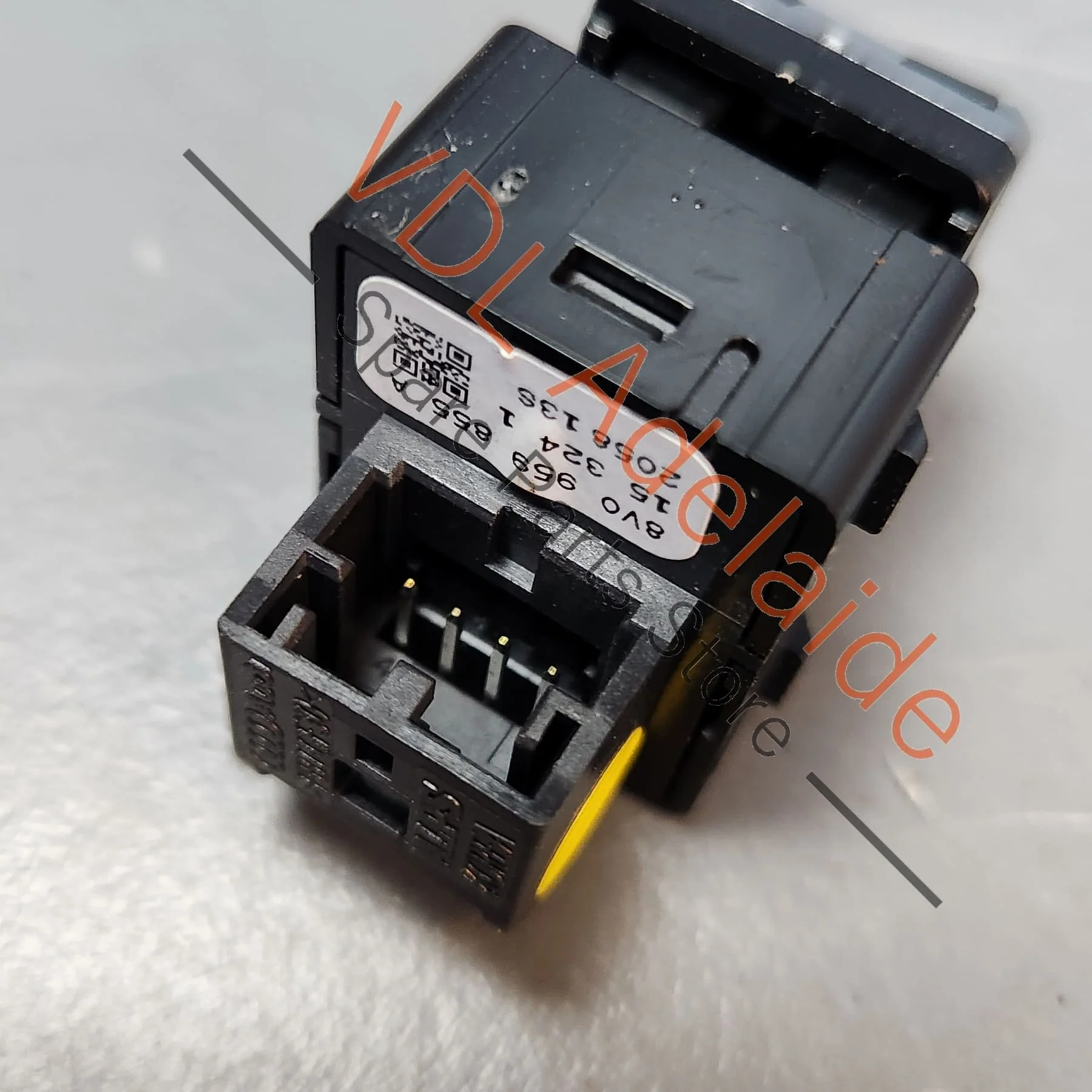 Audi A3 S3 Q3 RS3 8V Passenger Single Window Switch 8V0959855A - Image 2