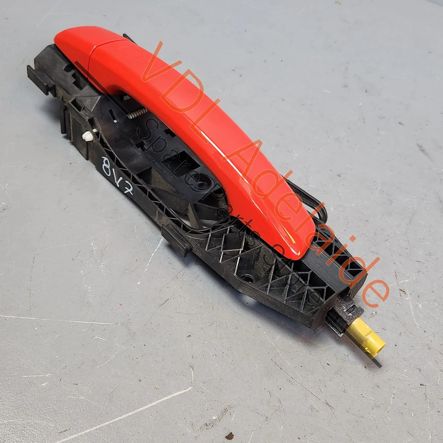 Audi A3 S3 RS3 8V Door Handle & Mounting Bar Left Front with Sensor Y6Y6 Y6 / Y3T Catalunya Red Metallic - Image 2