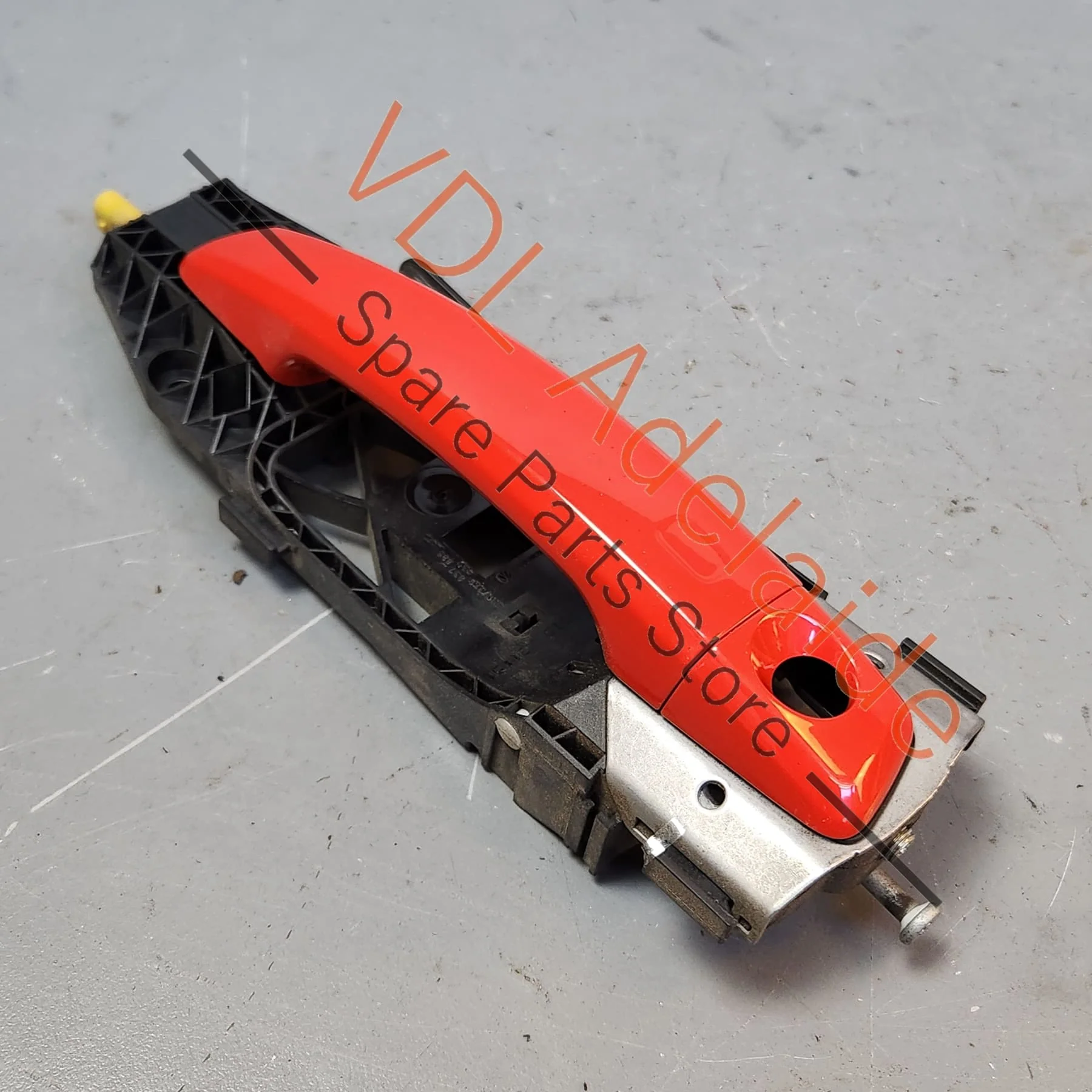 Audi A3 S3 RS3 8V Door Handle & Mounting Bar Right Front with Sensor Y6Y6 Y6 / Y3T Catalunya Red Metallic - Image 6