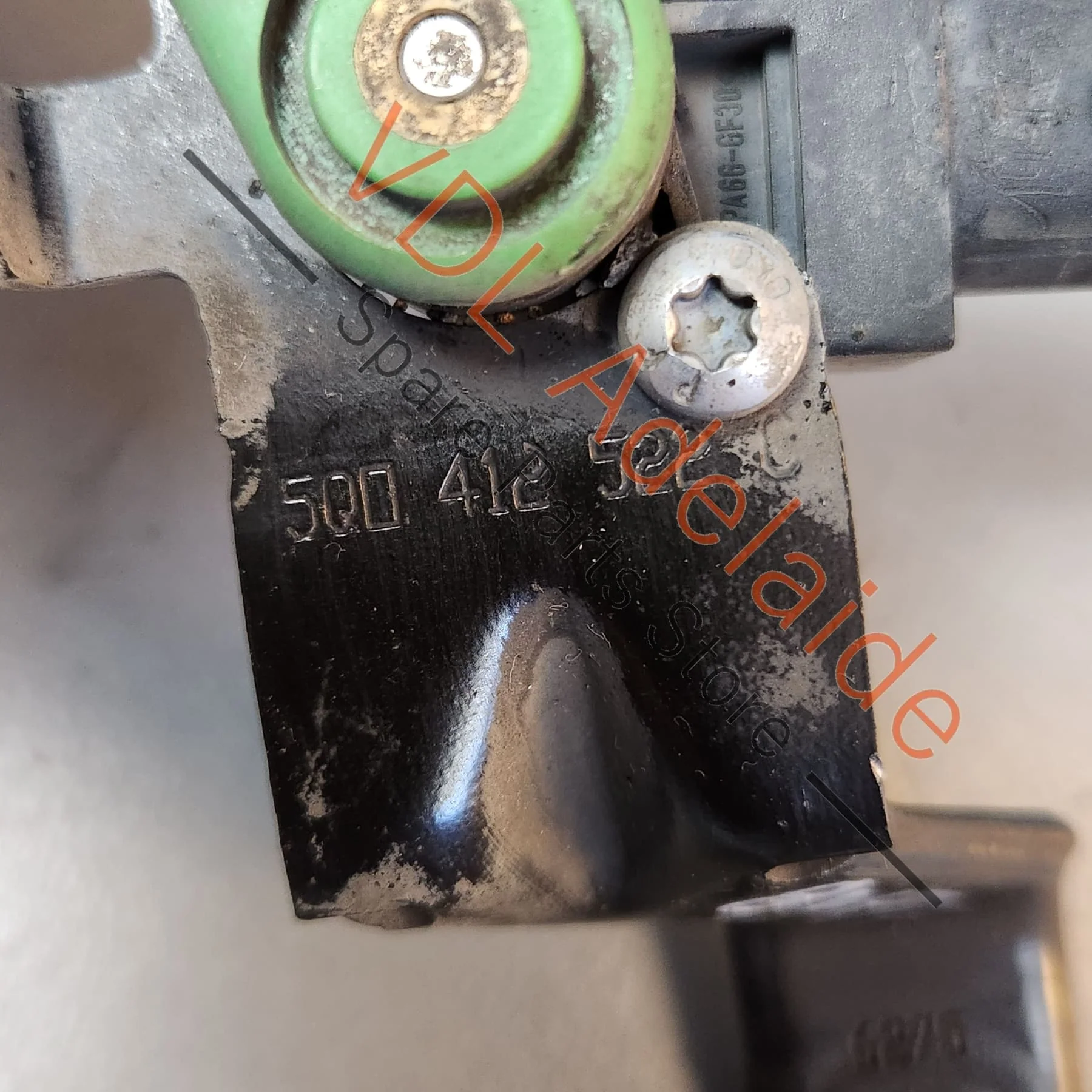 Audi A3 S3 RS3 8V Front Right Suspension Level Sensor With Poles 5Q0412522C - Image 2