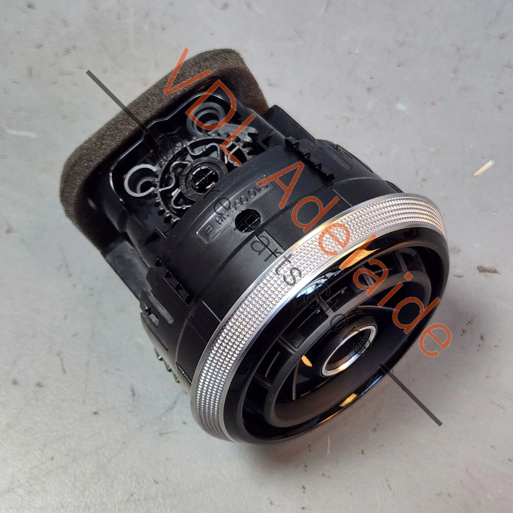 Audi A3 S3 RS3 8V Black Dashboard Air Vent for AC Air Conditioning 8V0820901A 6PS - Image 7
