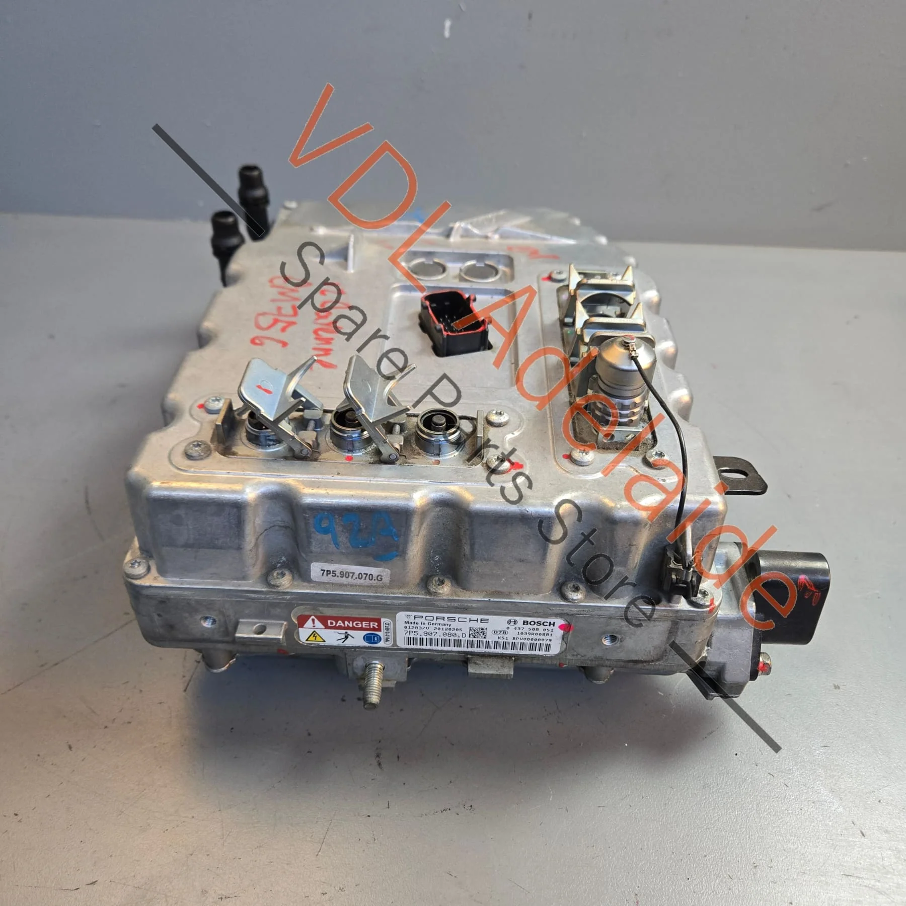 Porsche Cayenne Panamera Hybrid Drive Control Inverter Box 95861806003 7P5907080A - Image 4
