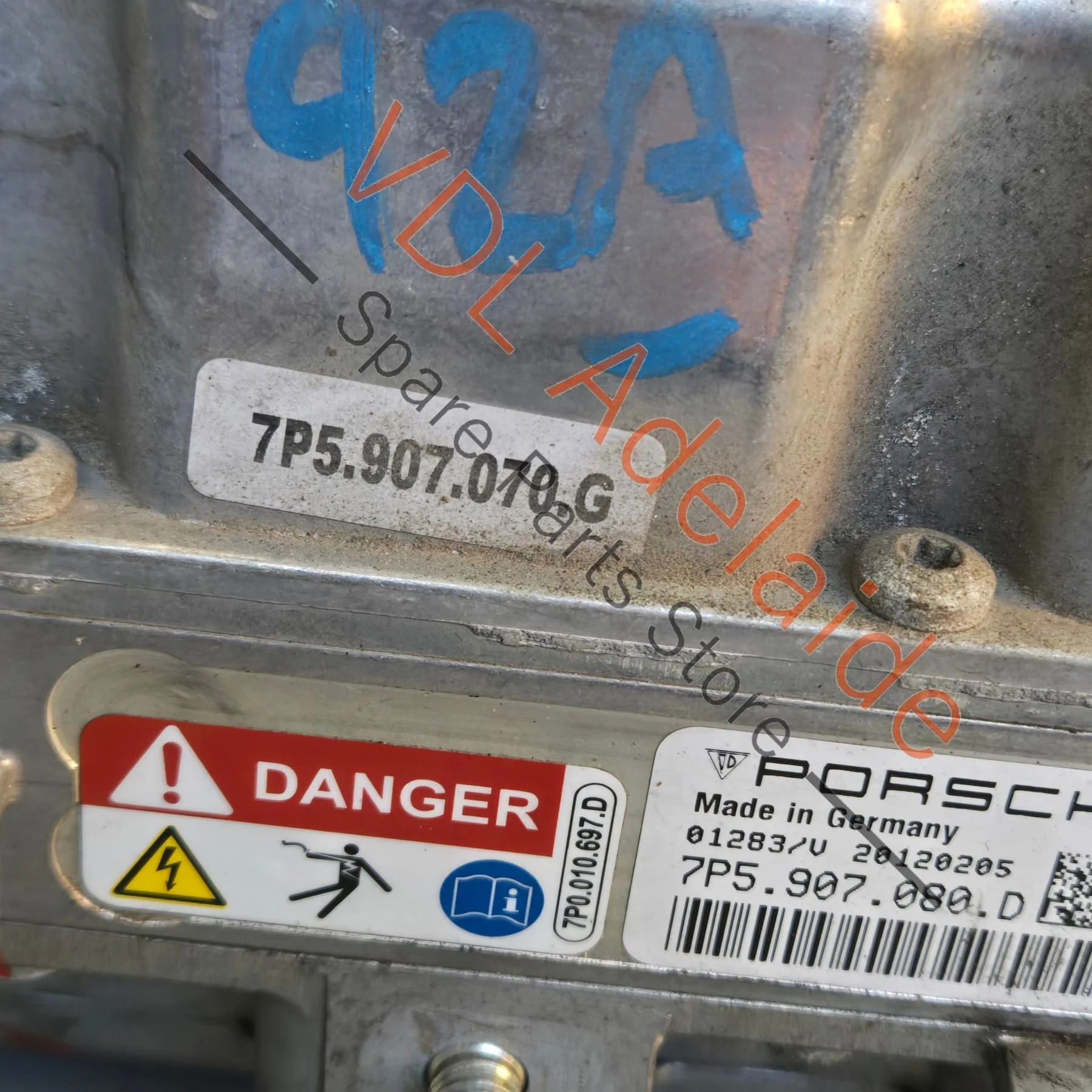 Porsche Cayenne Panamera Hybrid Drive Control Inverter Box 95861806003 7P5907080A - Image 6