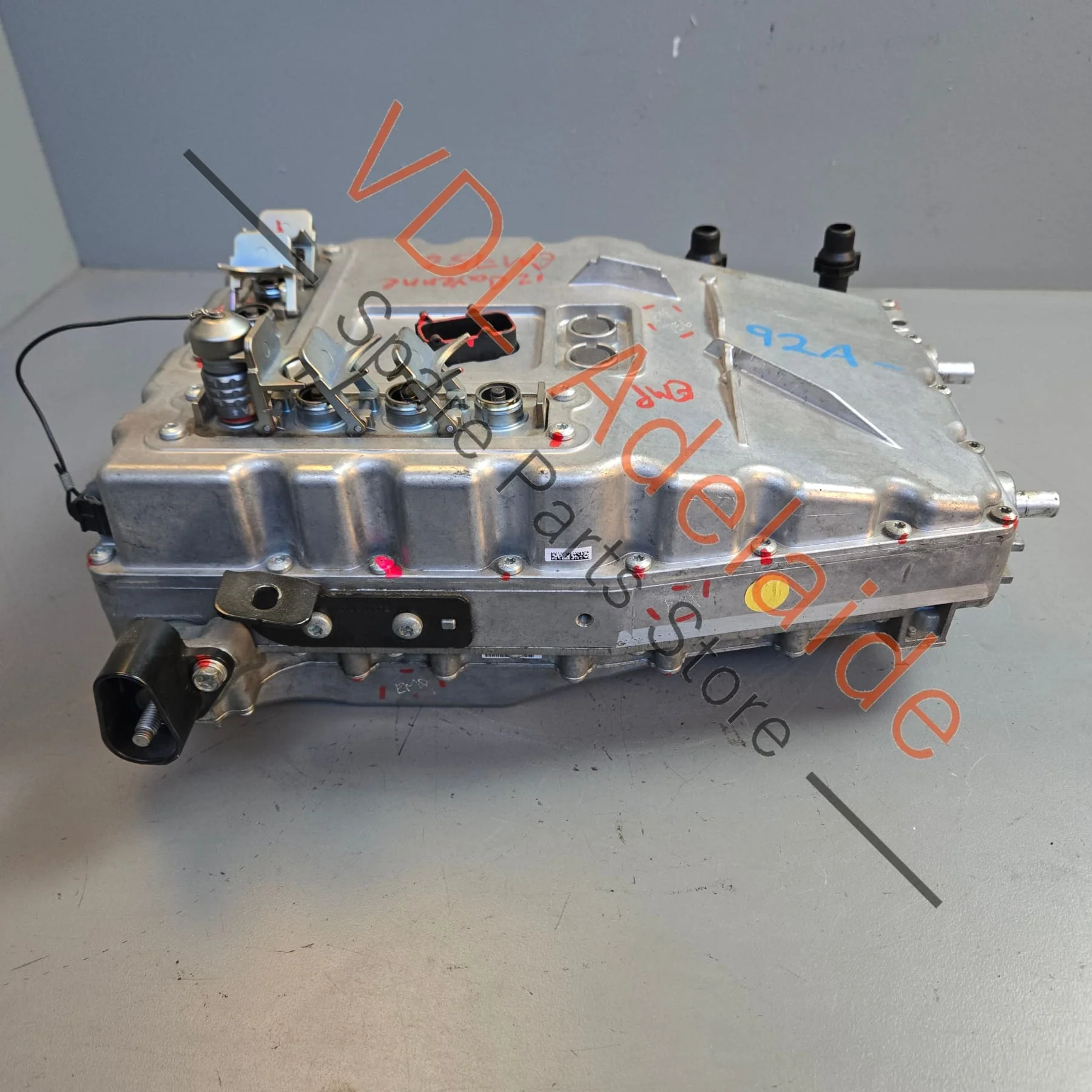 Porsche Cayenne Panamera Hybrid Drive Control Inverter Box 95861806003 7P5907080A - Image 7