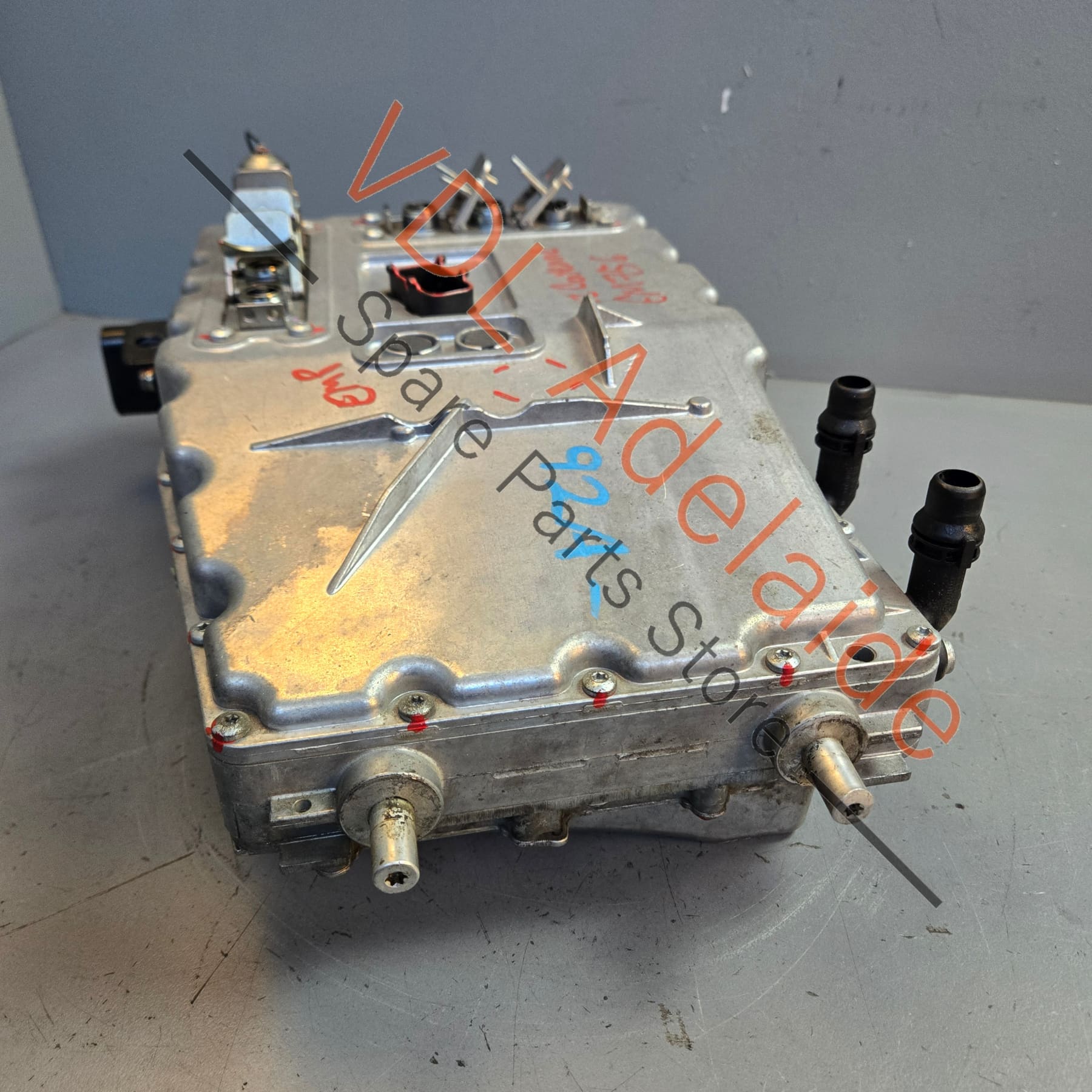 Porsche Cayenne Panamera Hybrid Drive Control Inverter Box 95861806003 7P5907080A - Image 8