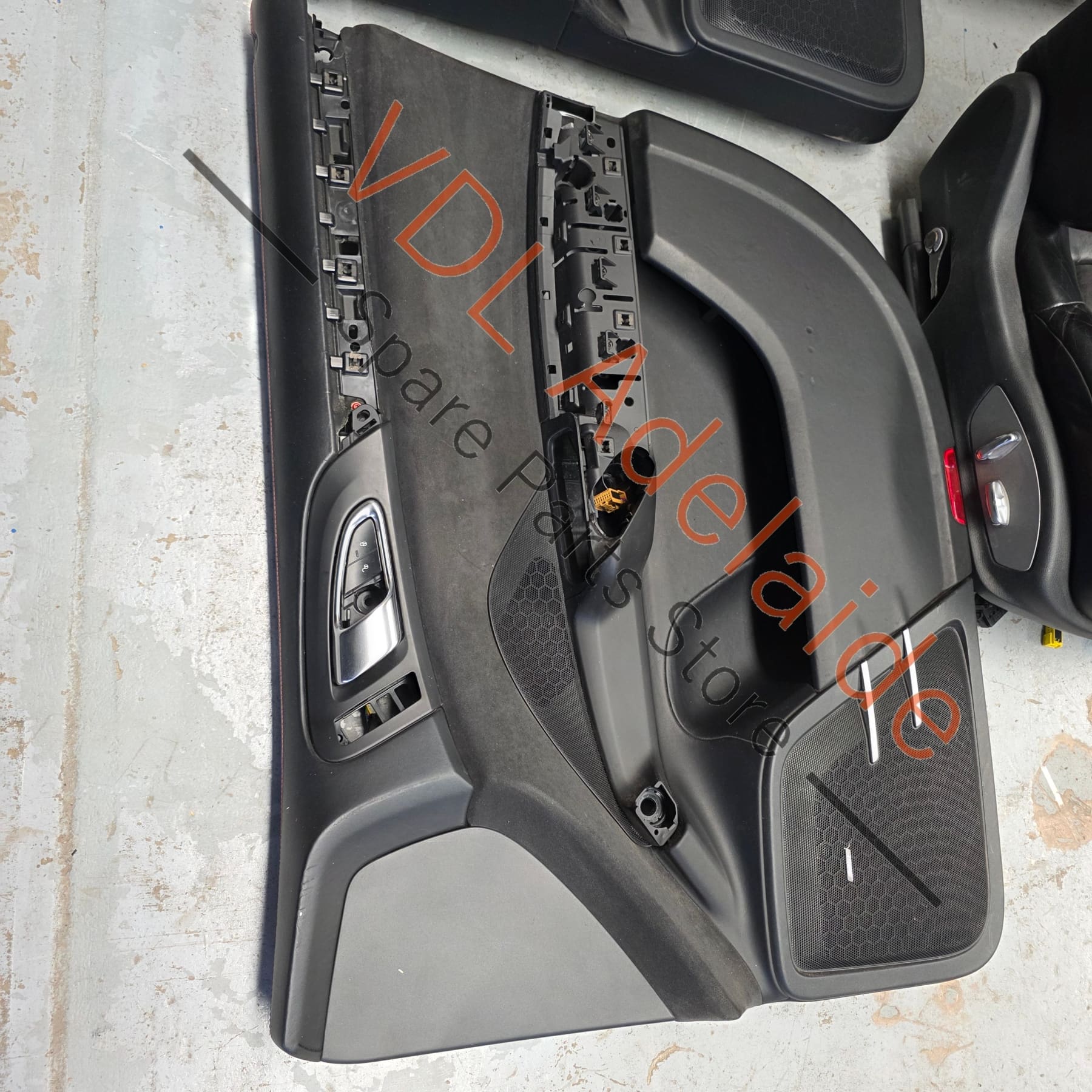 Porsche Cayenne 958 GTS Interior Set of Alcantara Seats & Door Cards - Image 13
