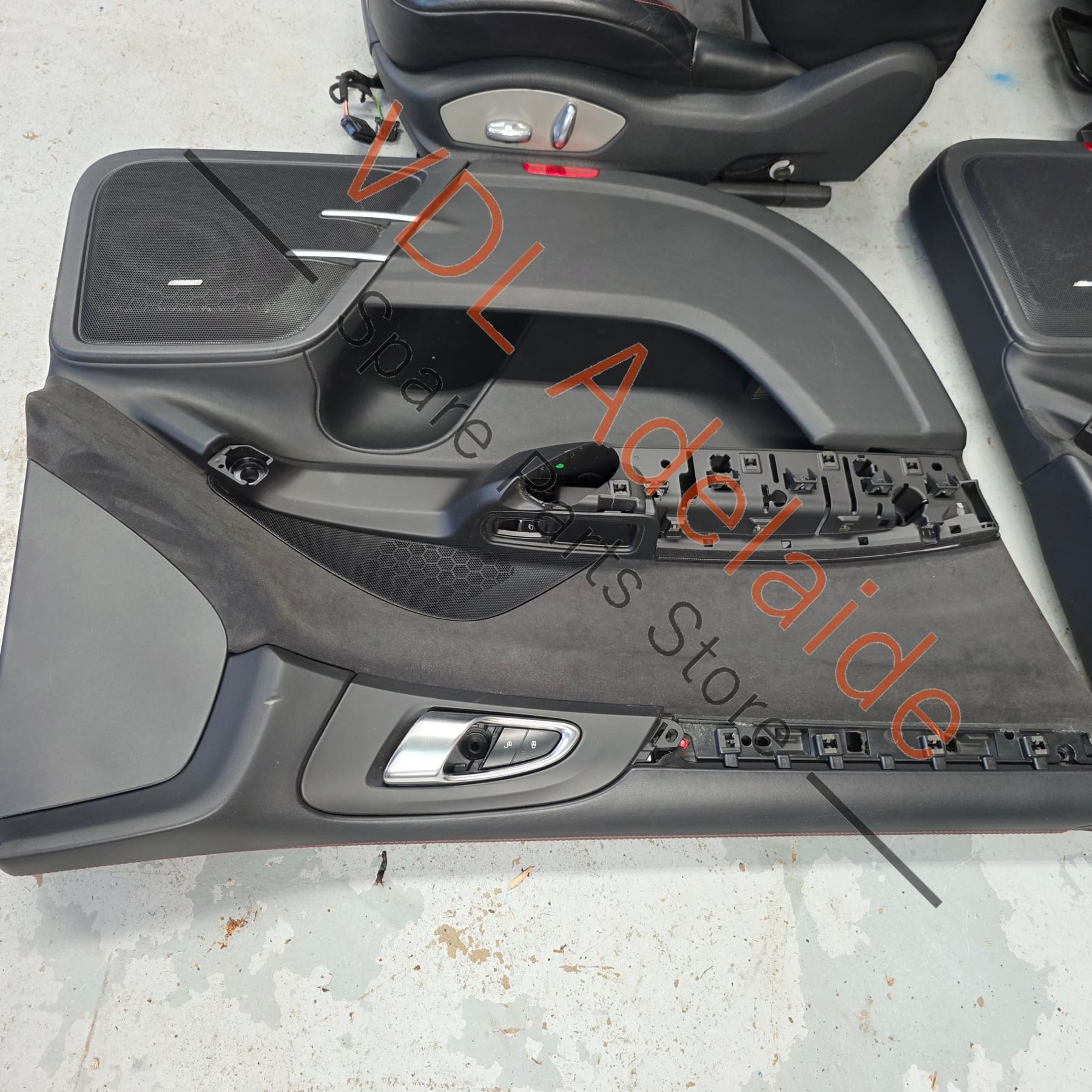 Porsche Cayenne 958 GTS Interior Set of Alcantara Seats & Door Cards - Image 17