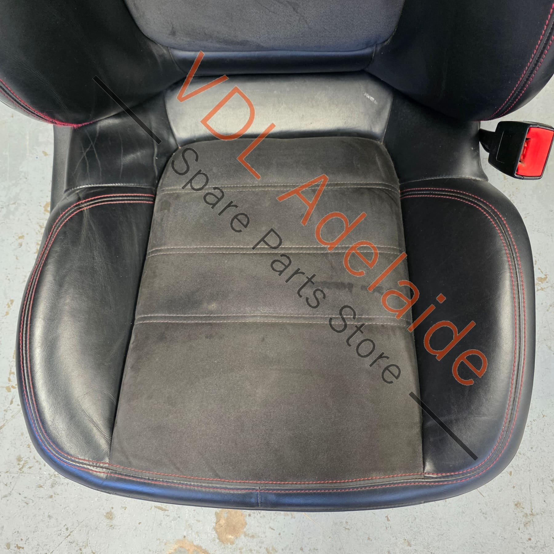 Porsche Cayenne 958 GTS Interior Set of Alcantara Seats & Door Cards - Image 9